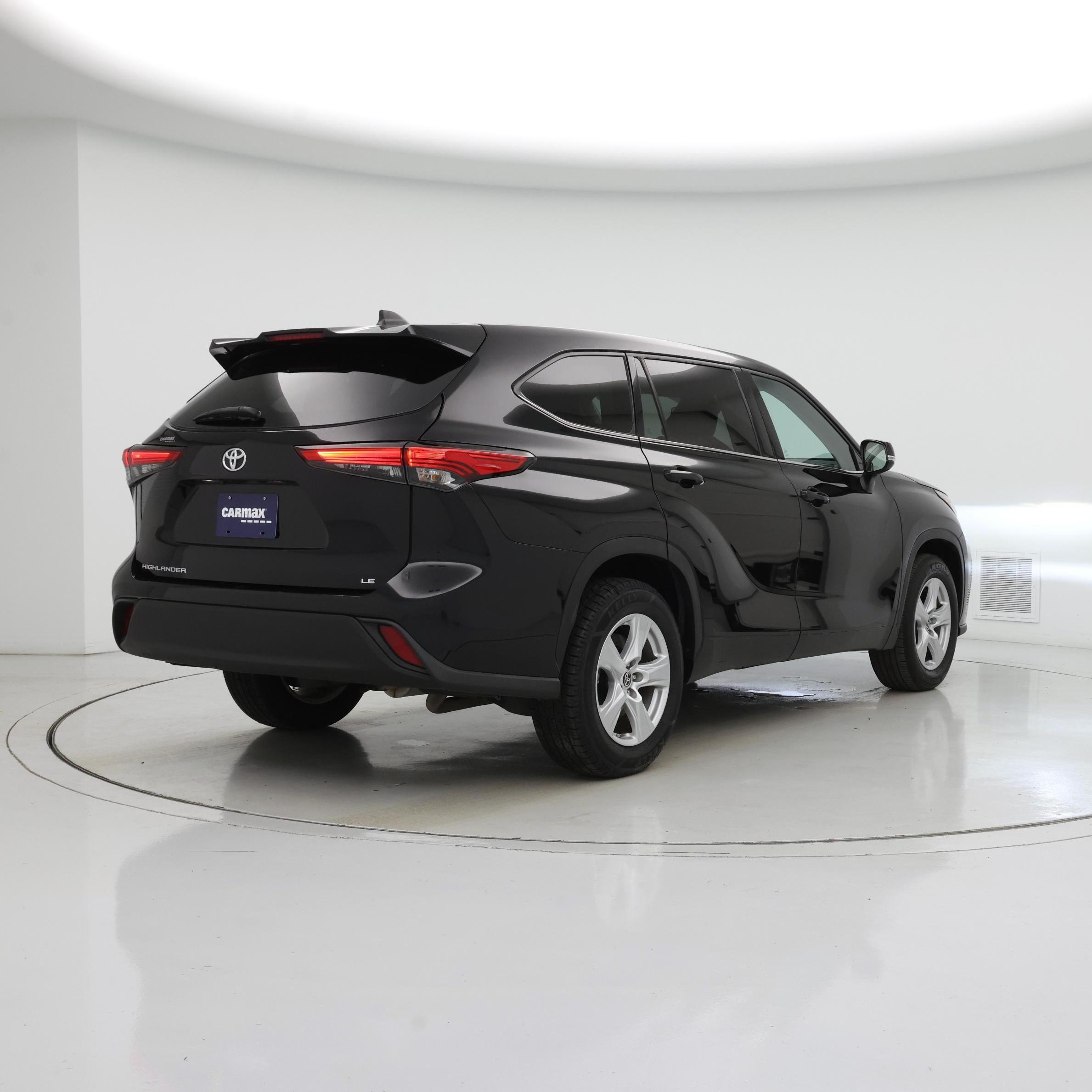Thumbnail: 2022 Toyota Highlander - 8