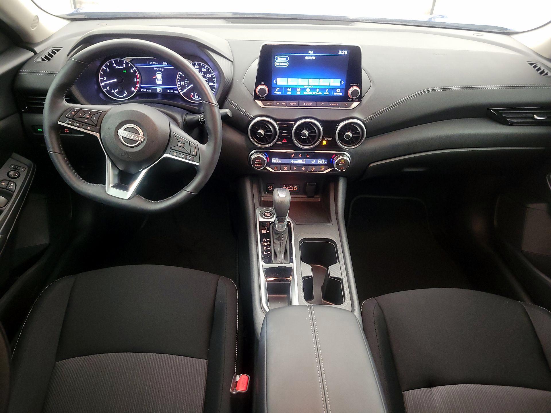 Thumbnail: 2024 Nissan Sentra - 9