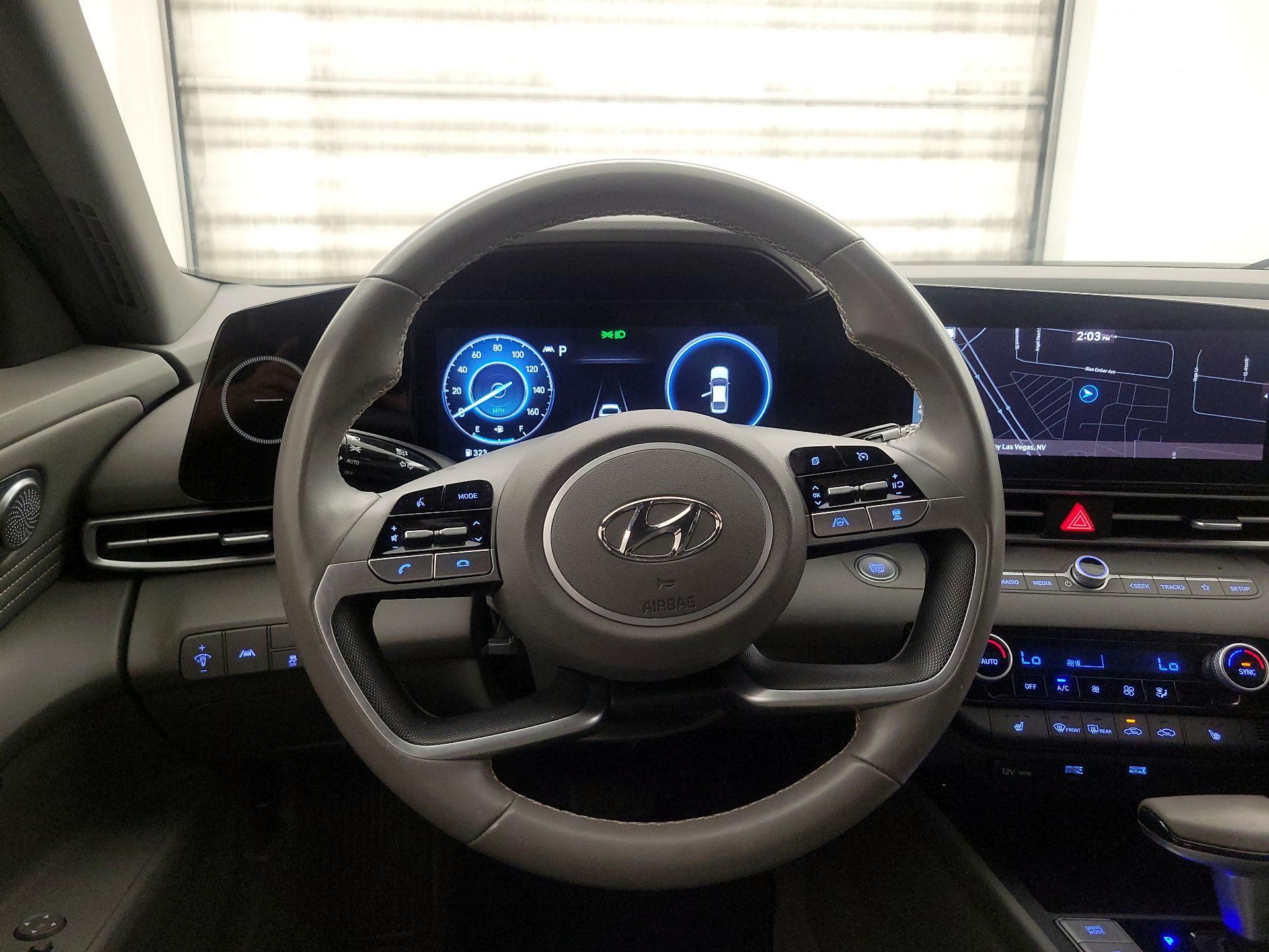 Thumbnail: 2023 Hyundai Elantra - 10