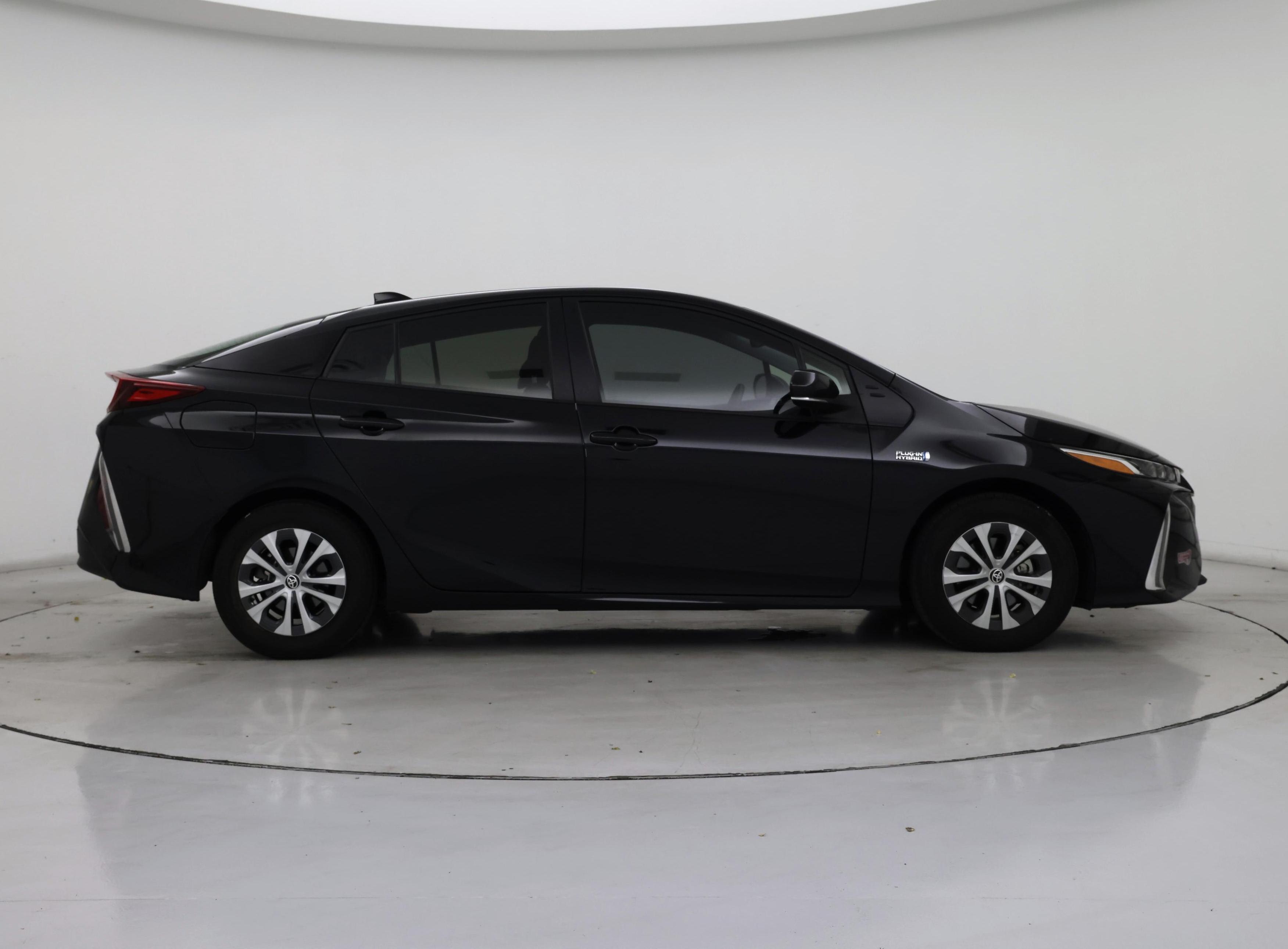 Thumbnail: 2022 Toyota Prius Prime - 7