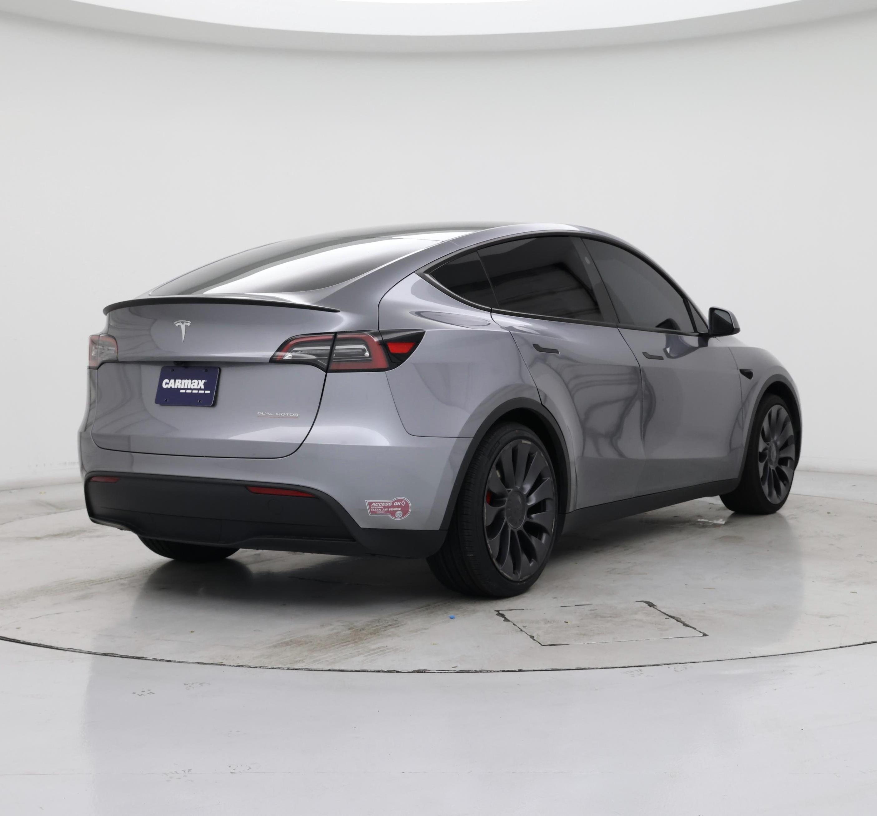 Thumbnail: 2024 Tesla Model Y - 8
