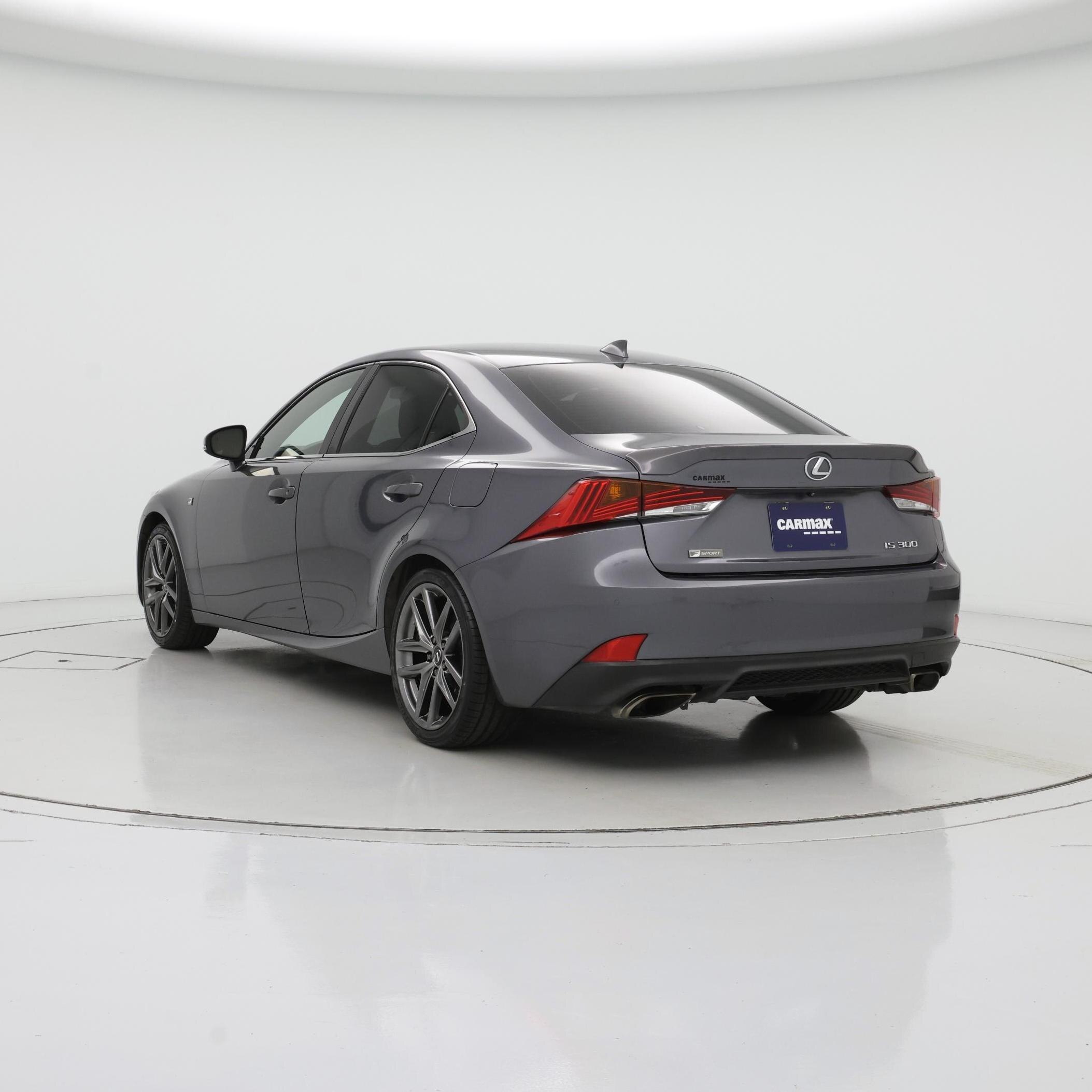 Thumbnail: 2019 Lexus IS - 2