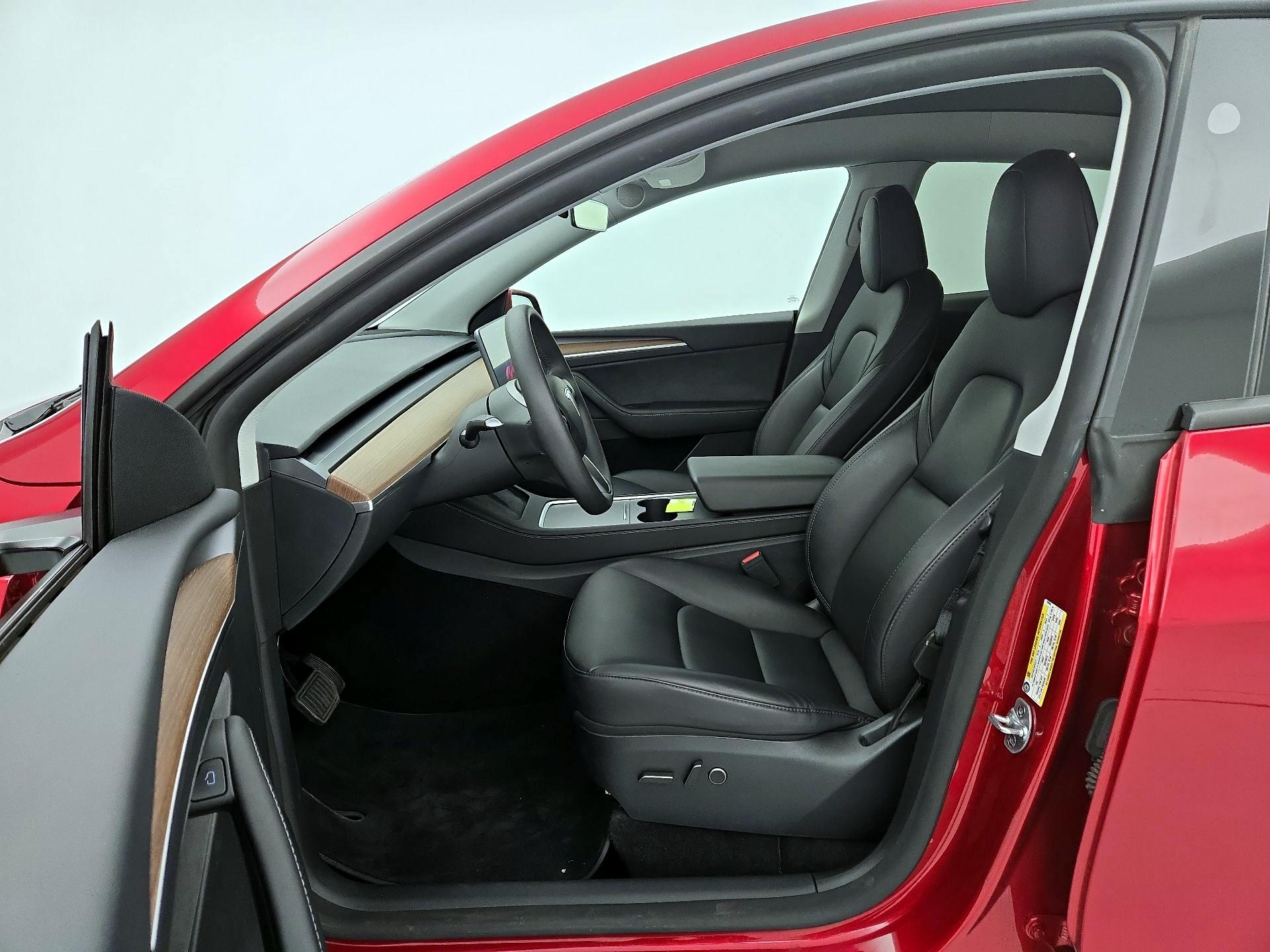 Thumbnail: 2024 Tesla Model Y - 11