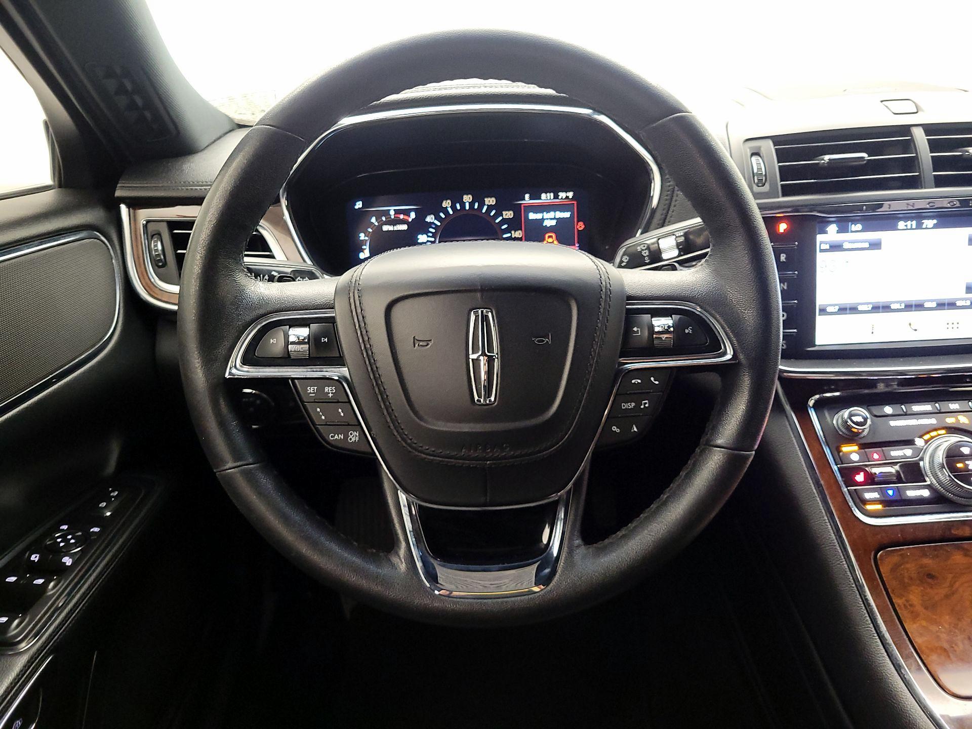 Thumbnail: 2019 Lincoln Continental - 10