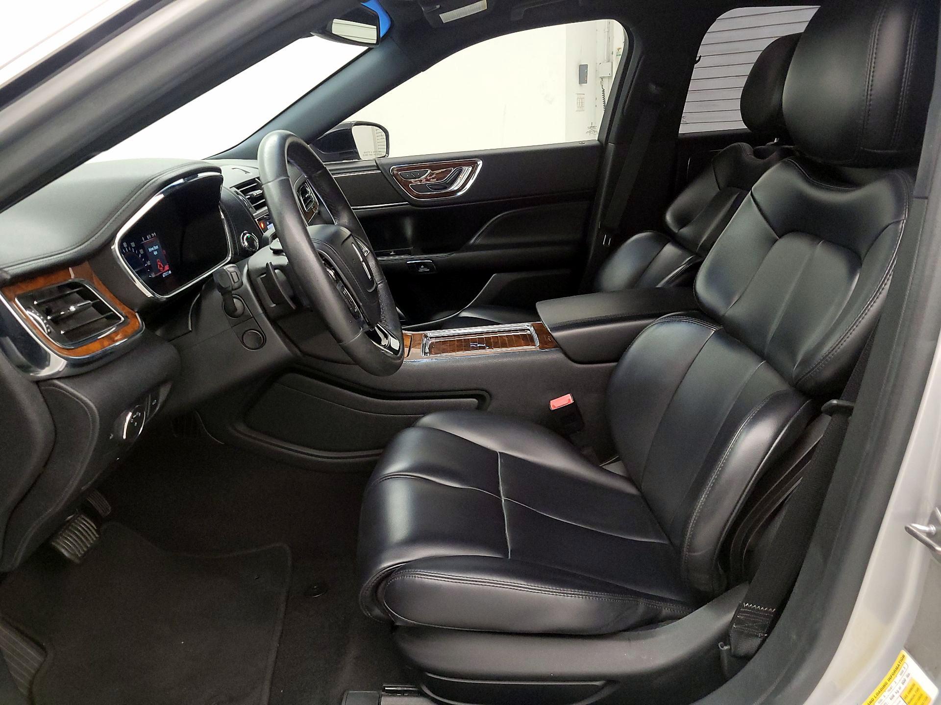 Thumbnail: 2019 Lincoln Continental - 11
