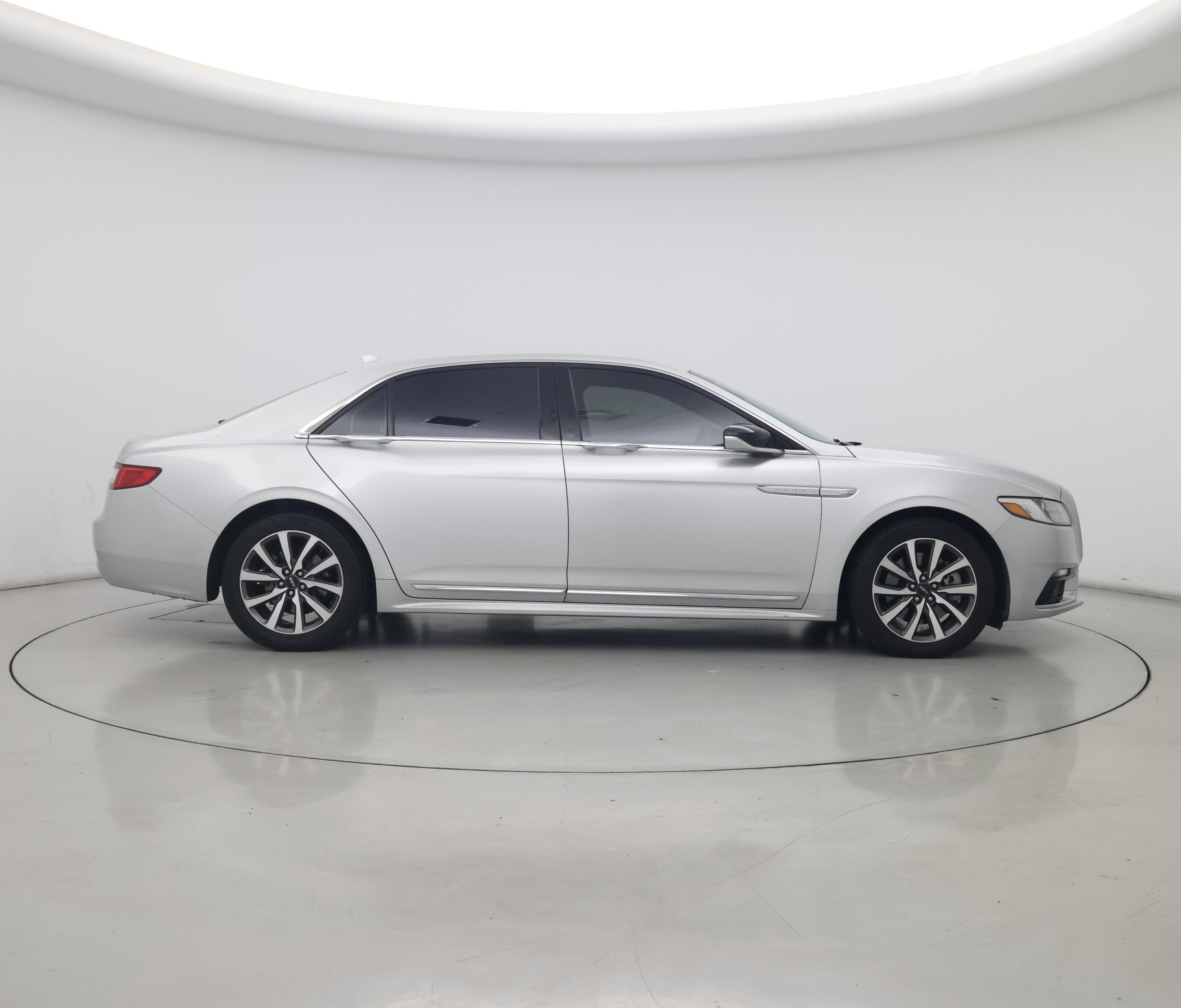 Thumbnail: 2019 Lincoln Continental - 7