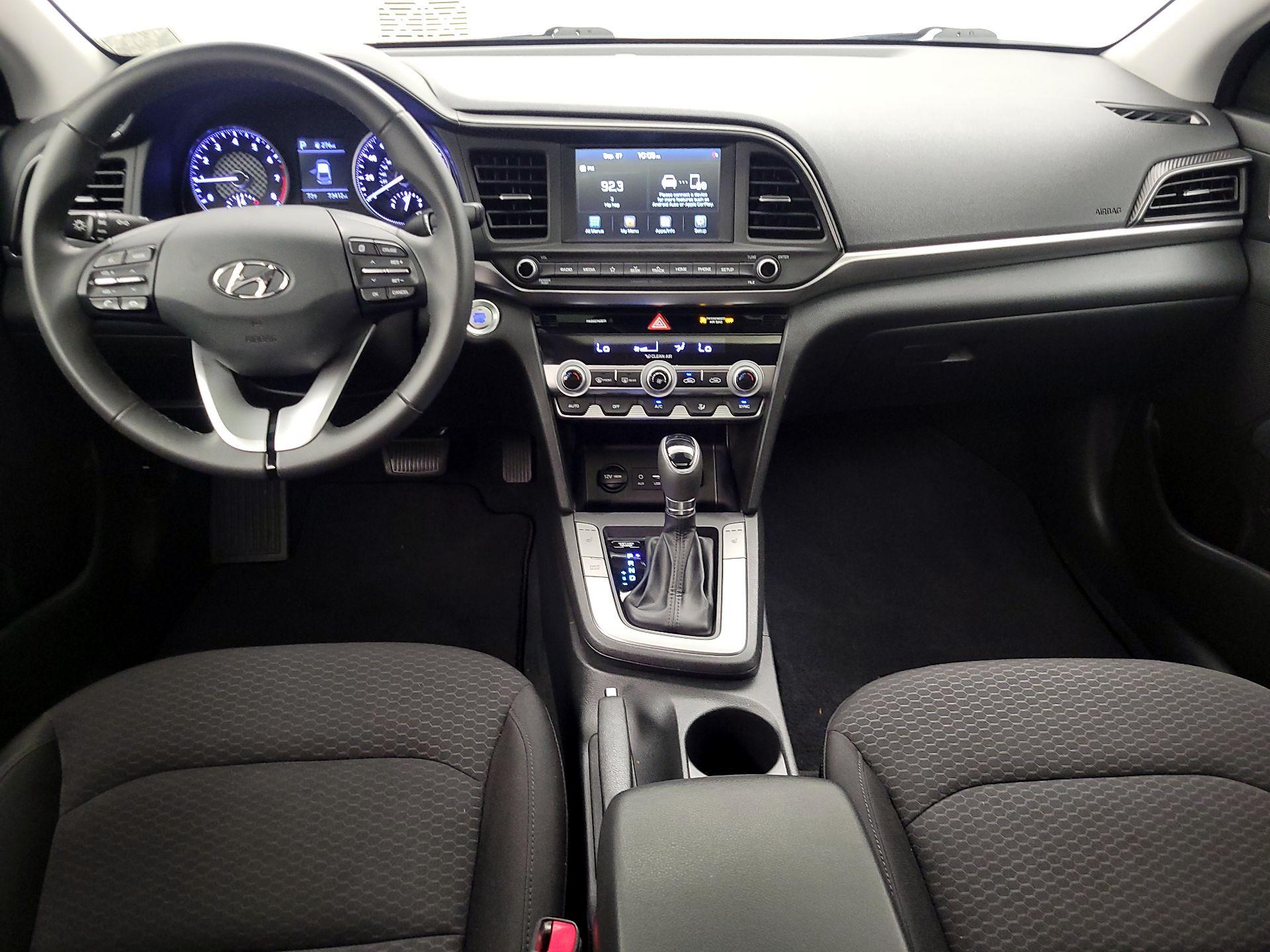 Thumbnail: 2020 Hyundai Elantra - 9