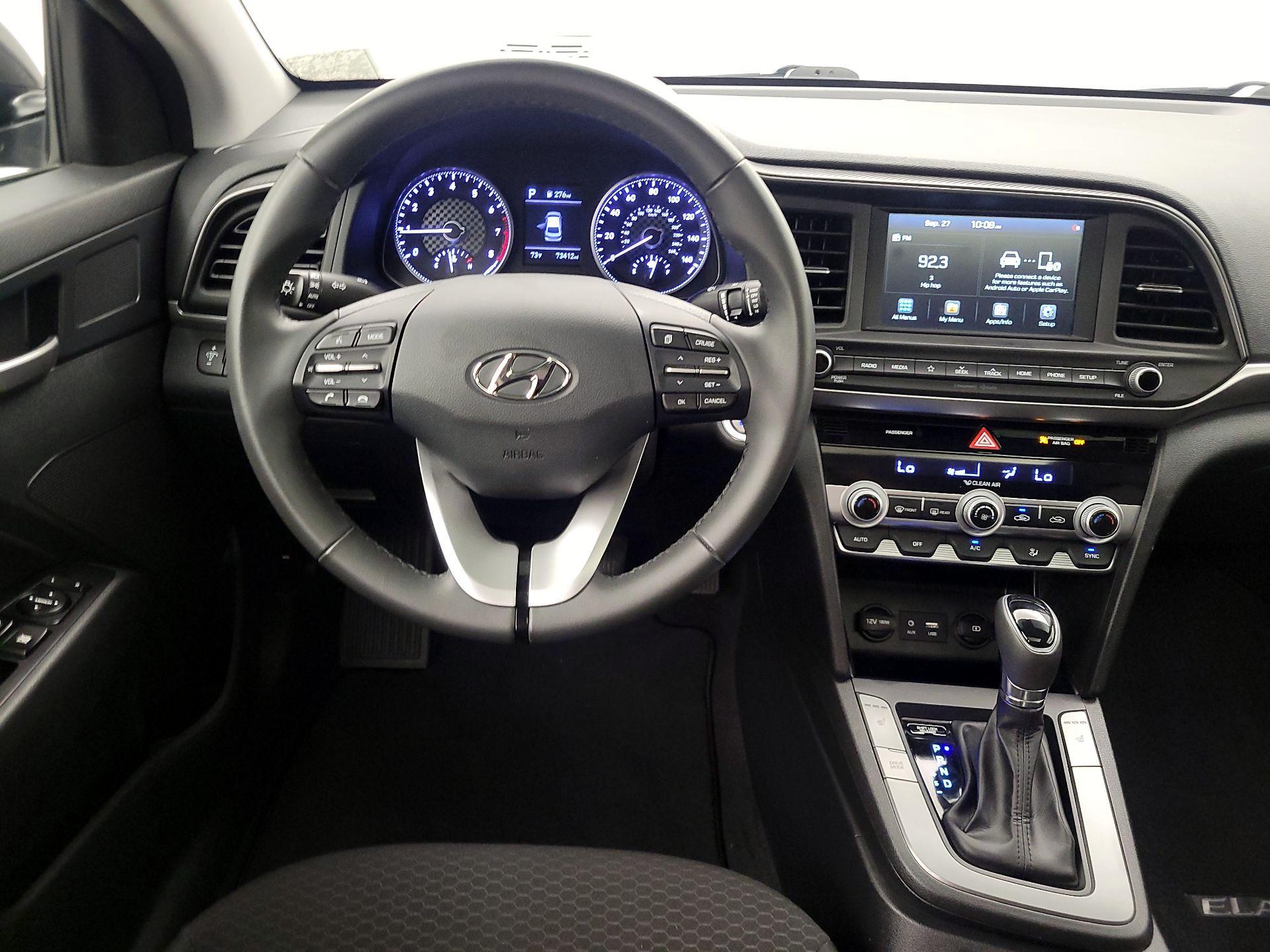 Thumbnail: 2020 Hyundai Elantra - 10