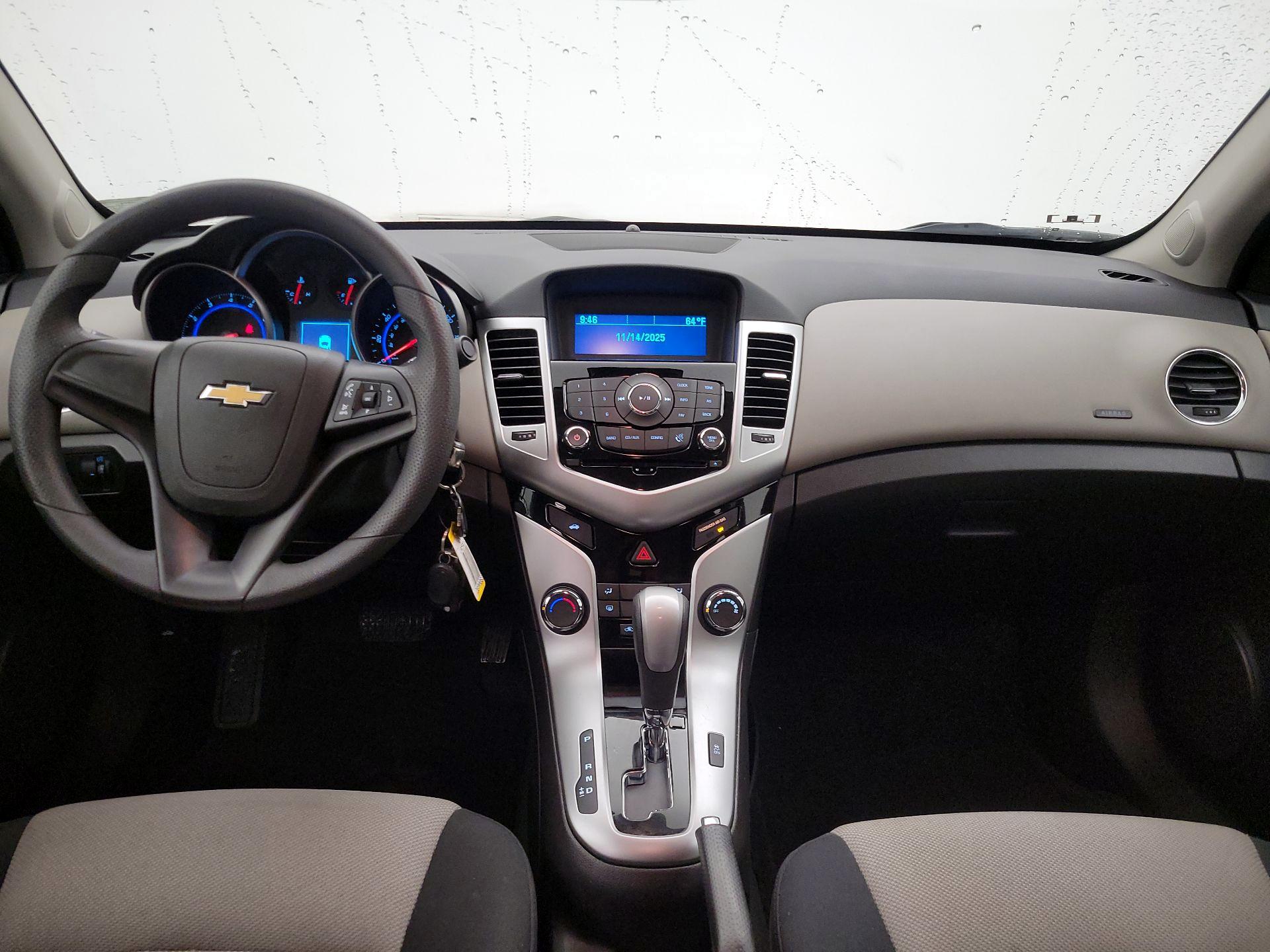 Thumbnail: 2016 Chevrolet Cruze - 9