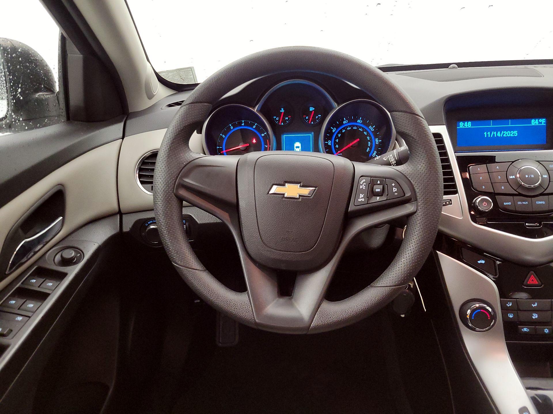 Thumbnail: 2016 Chevrolet Cruze - 10