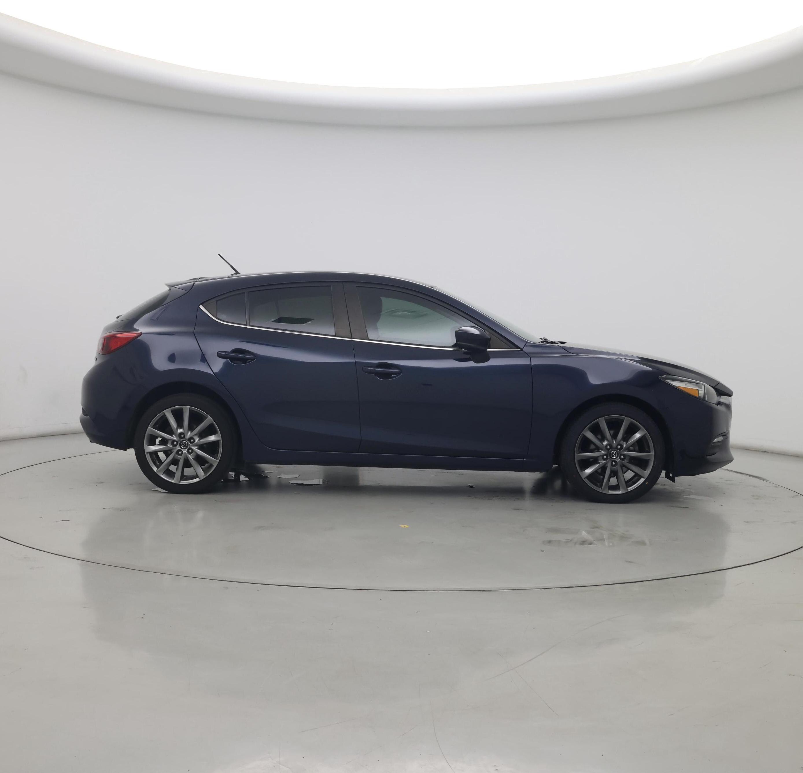 Thumbnail: 2018 Mazda Mazda3 - 7
