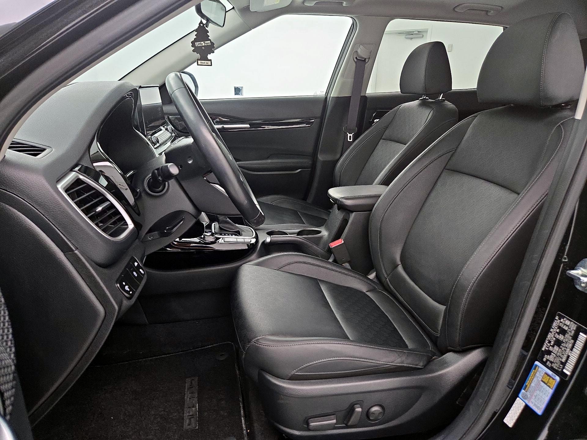 Thumbnail: 2022 Kia Seltos - 11