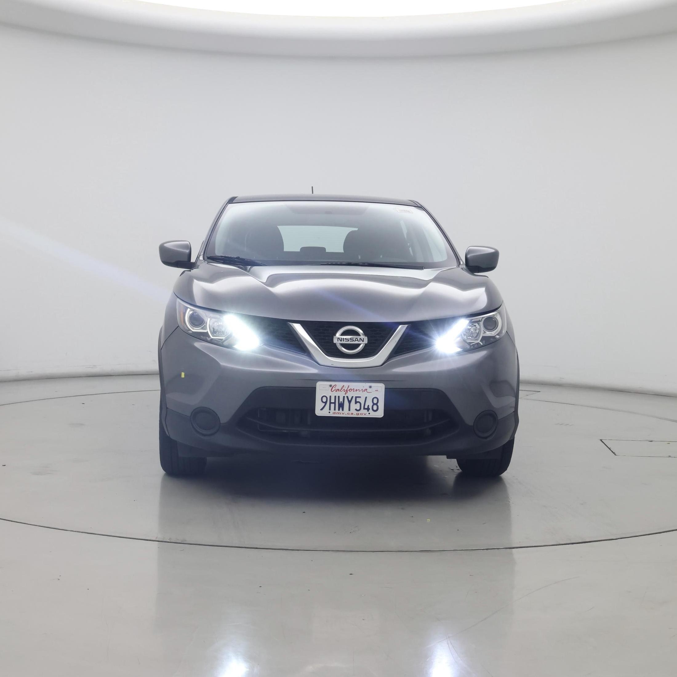 Thumbnail: 2017 Nissan Rogue Sport - 5