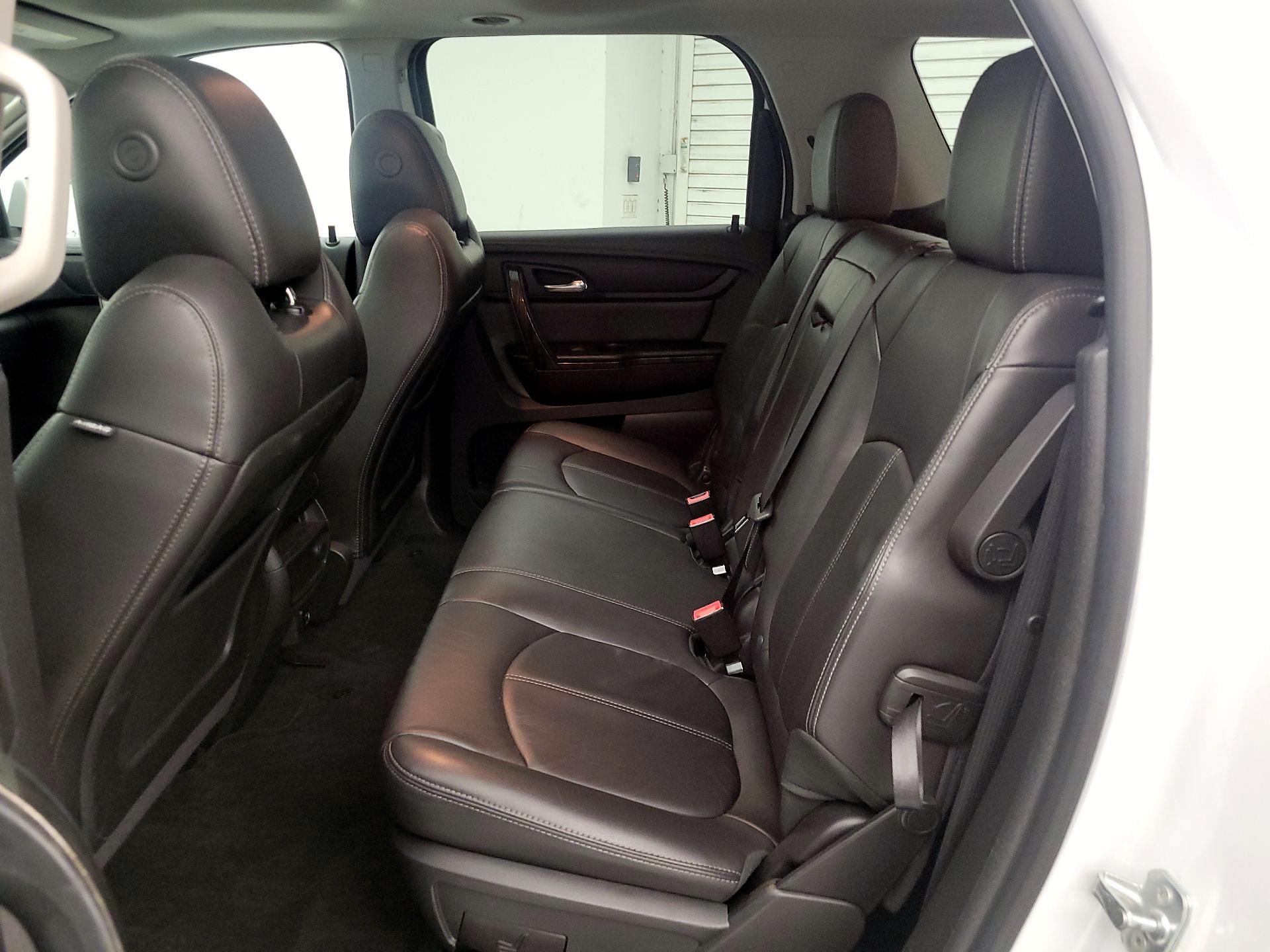 Thumbnail: 2017 GMC Acadia - 20