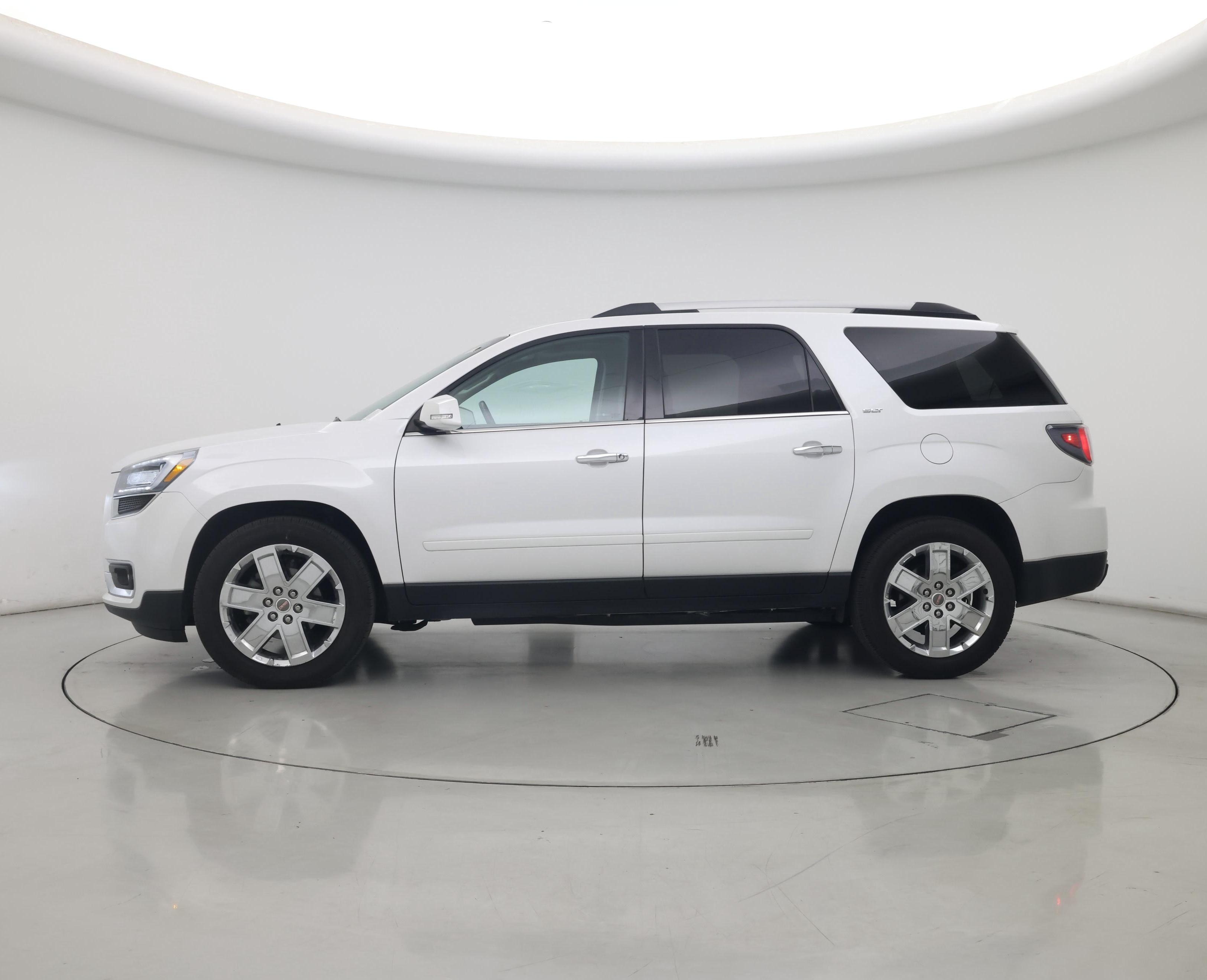 Thumbnail: 2017 GMC Acadia - 3