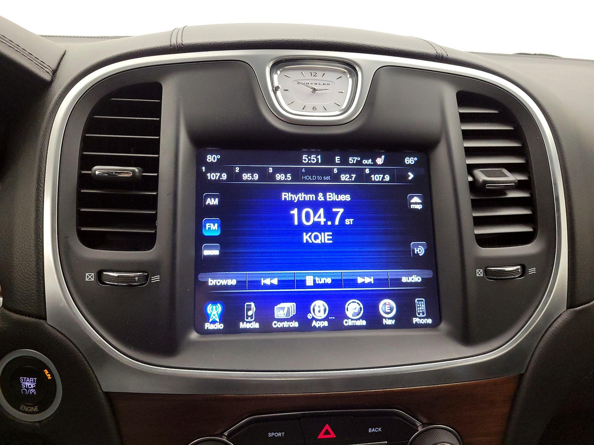 Thumbnail: 2016 Chrysler 300 - 16