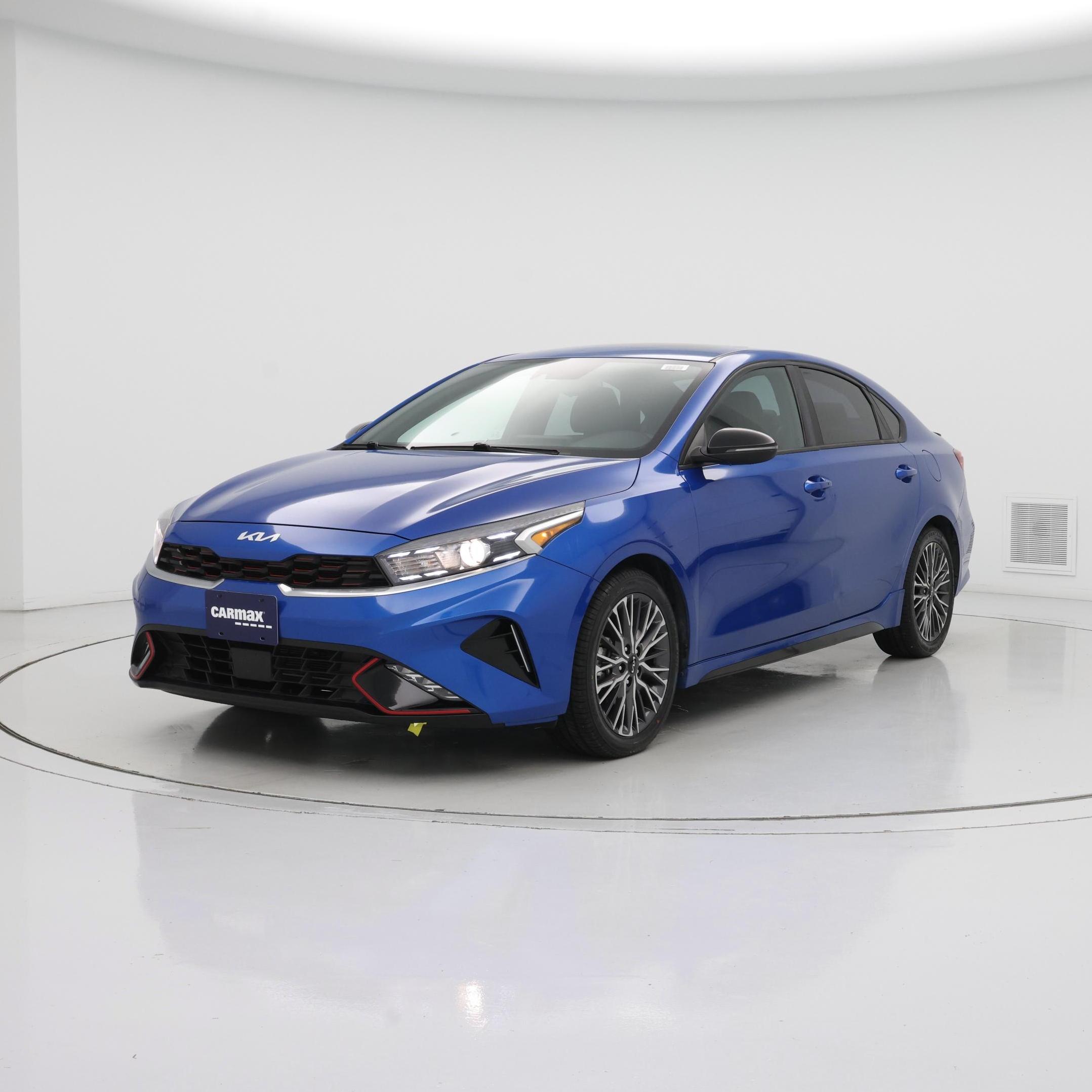 Thumbnail: 2022 Kia Forte - 4