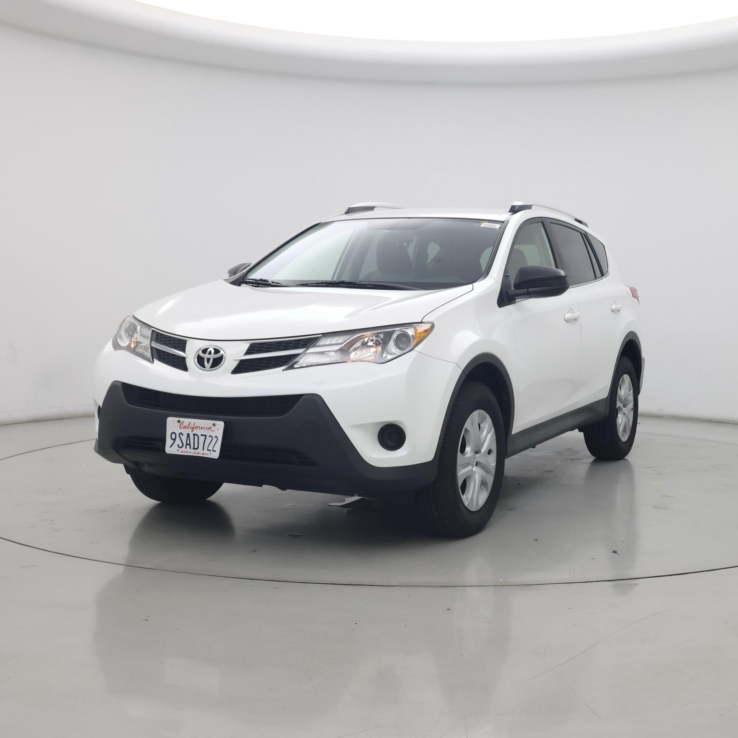 Thumbnail: 2015 Toyota RAV4 - 4