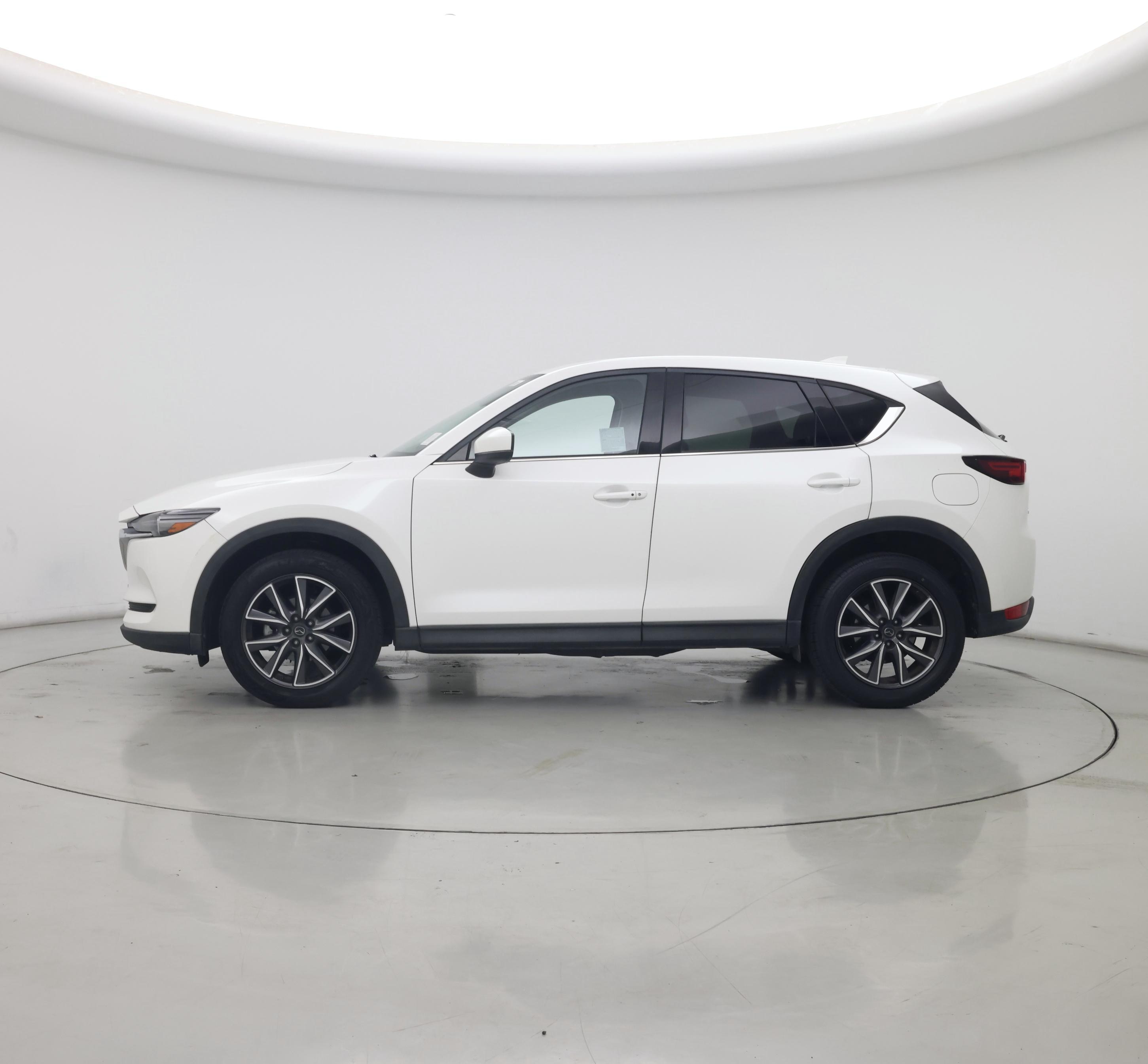 Thumbnail: 2018 Mazda CX-5 - 3