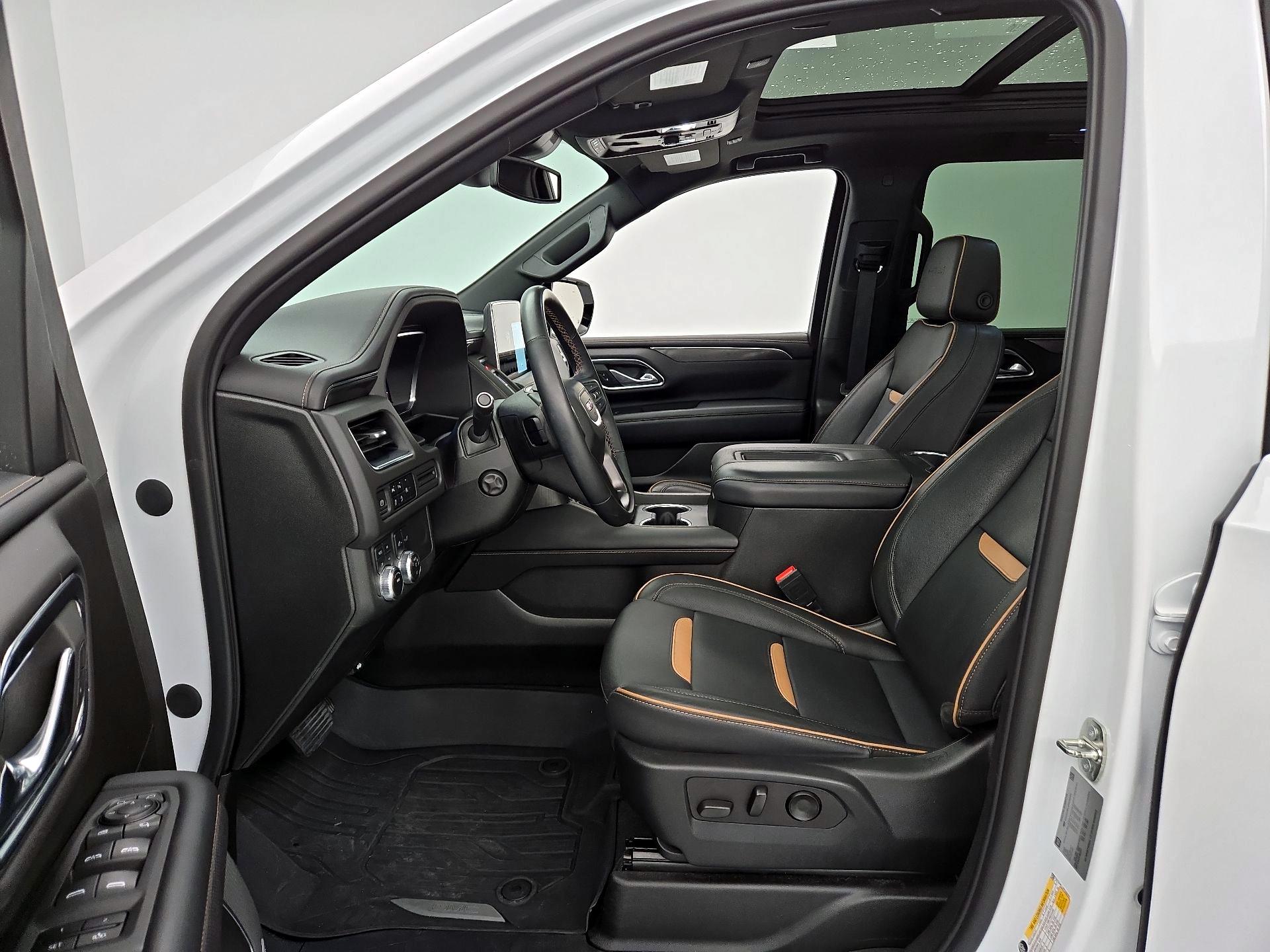 Thumbnail: 2023 GMC Yukon XL - 11