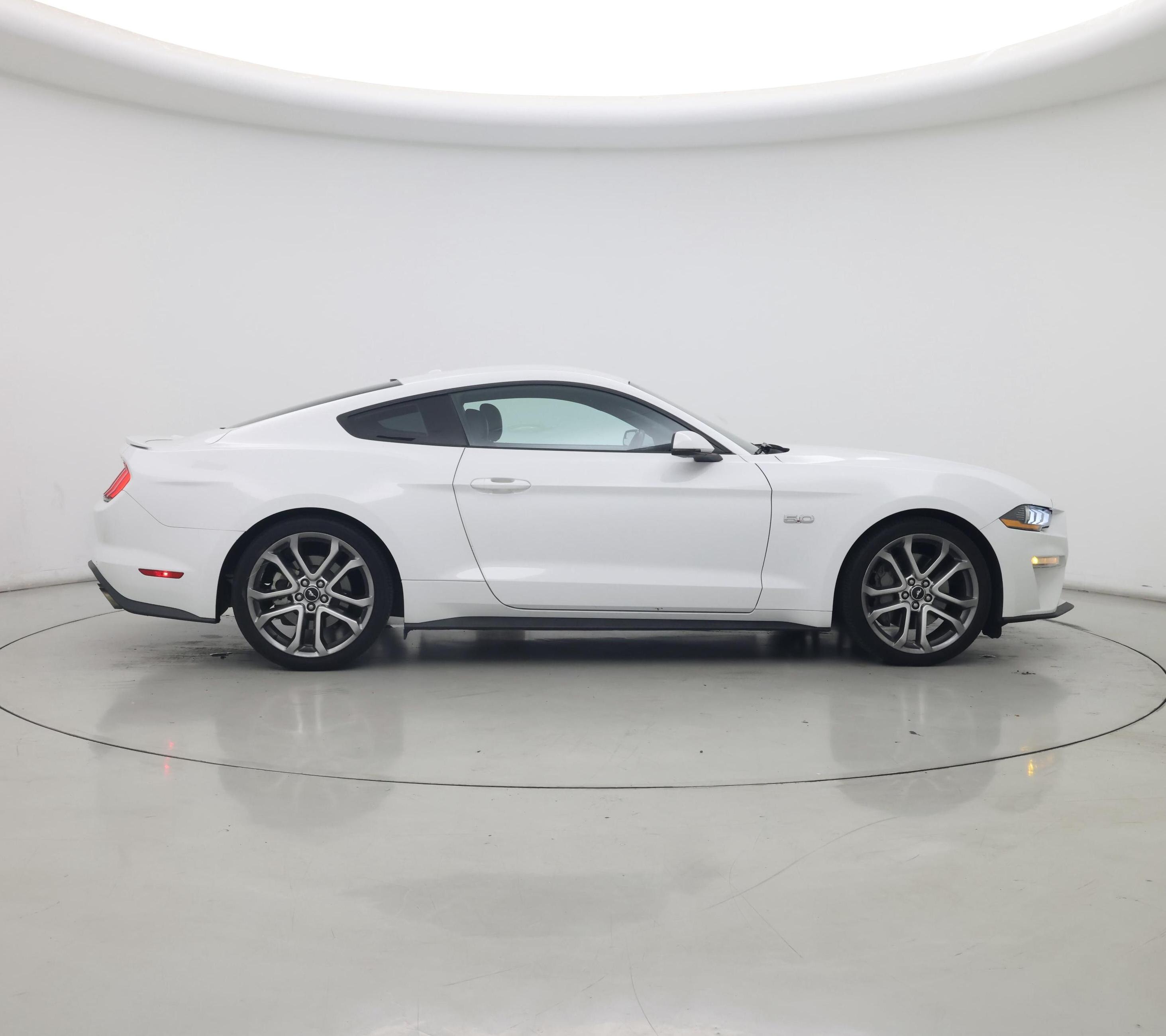 Thumbnail: 2018 Ford Mustang - 7