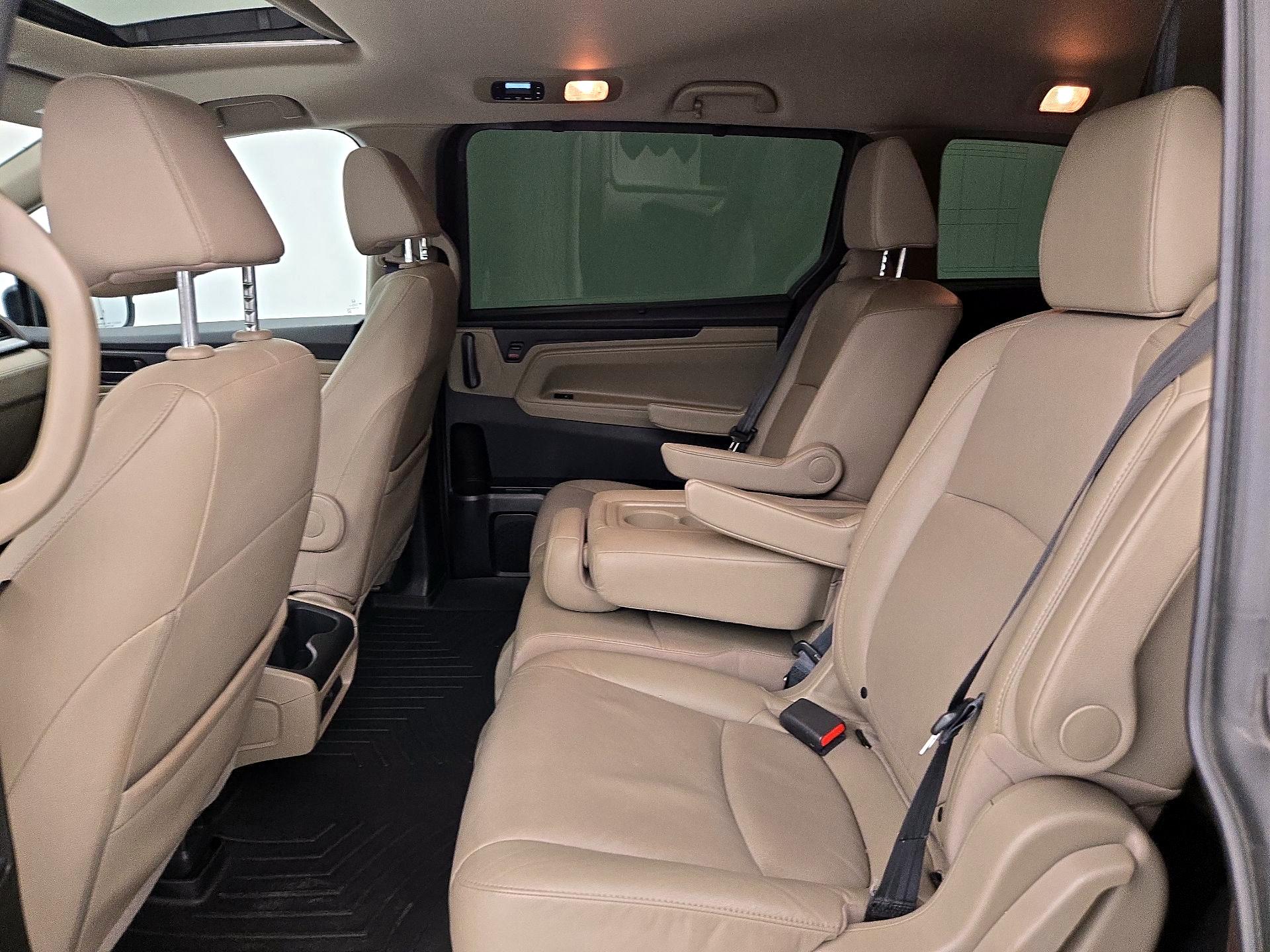 Thumbnail: 2020 Honda Odyssey - 20