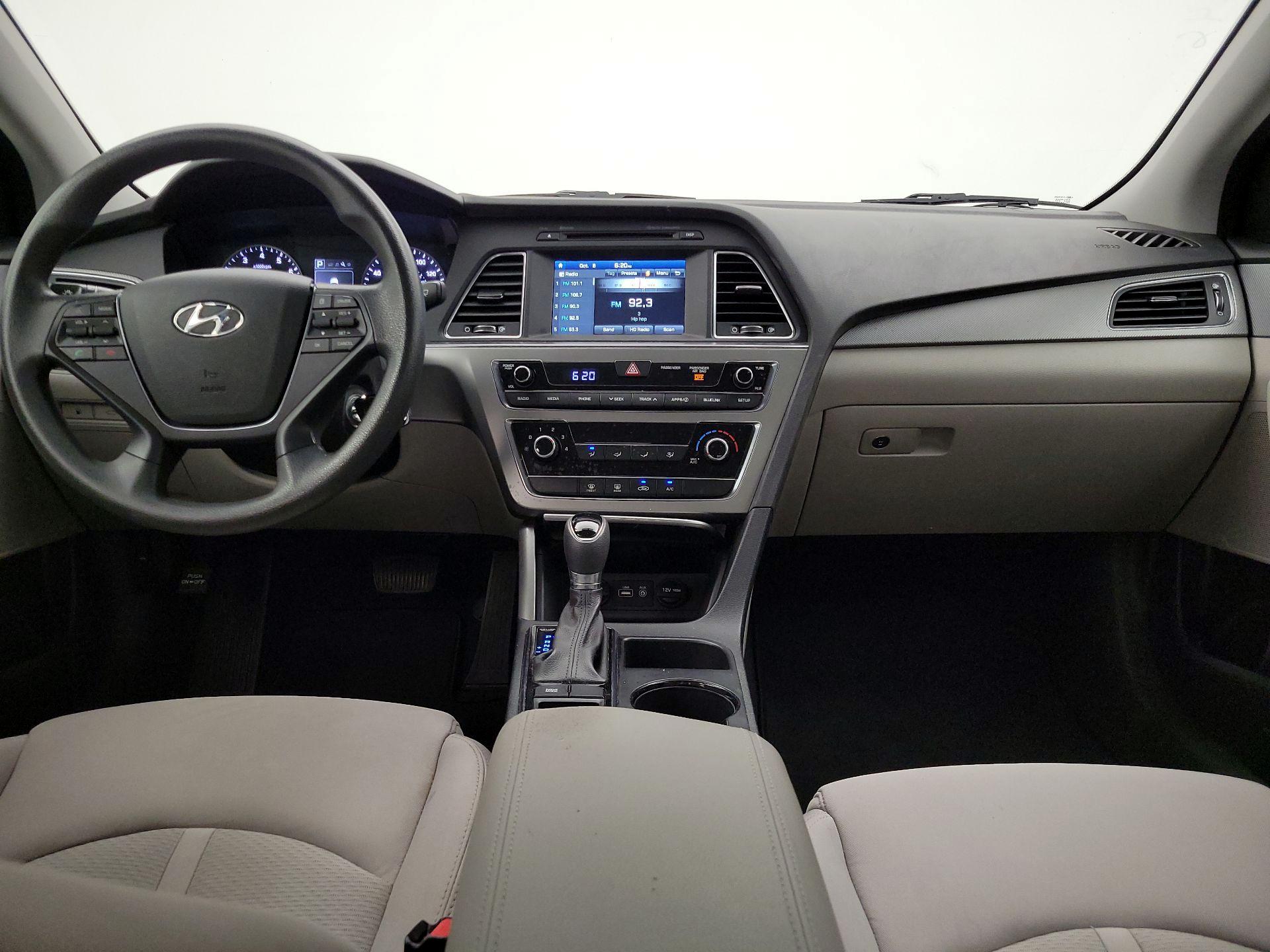 Thumbnail: 2017 Hyundai Sonata - 9