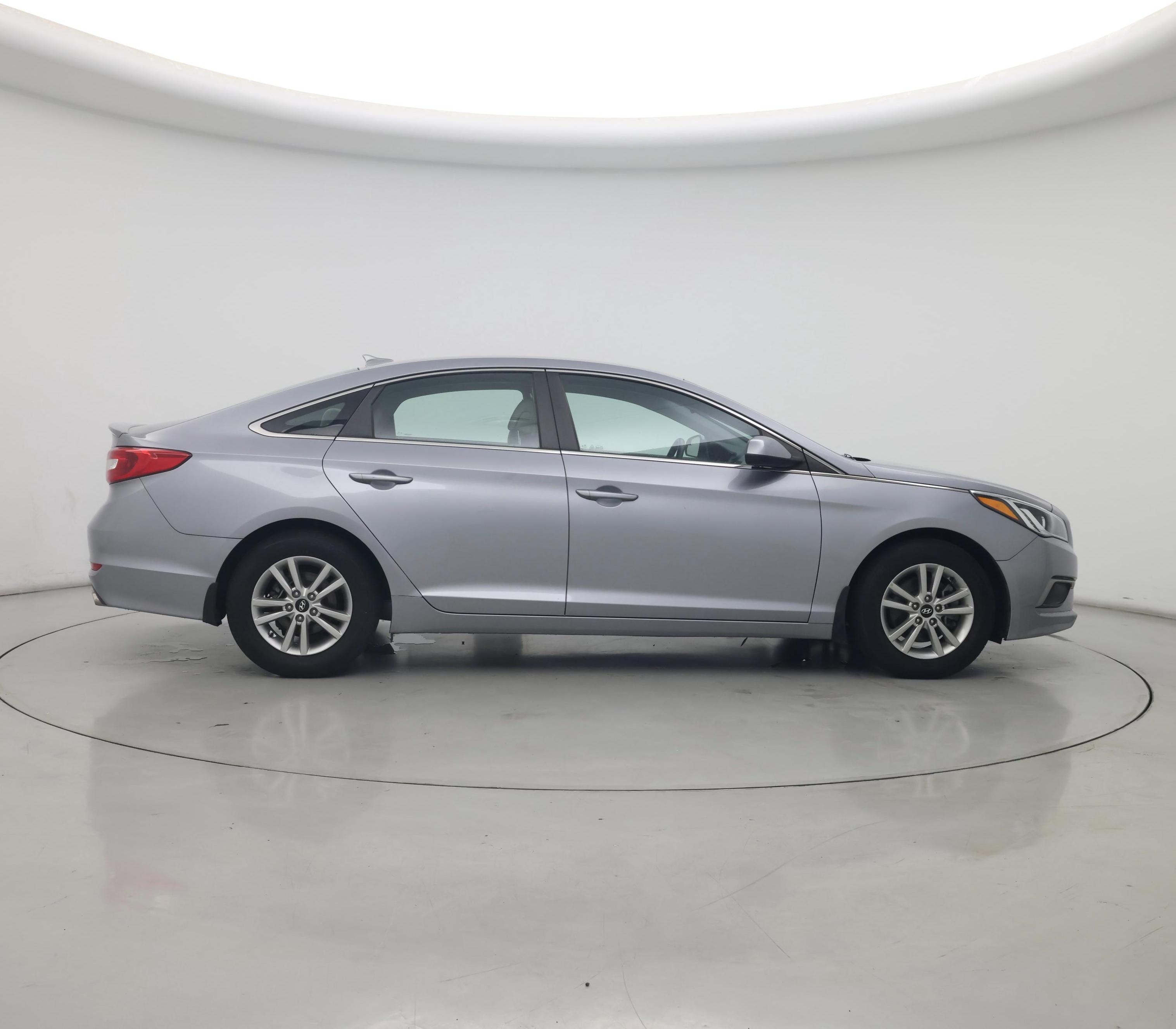 Thumbnail: 2017 Hyundai Sonata - 7
