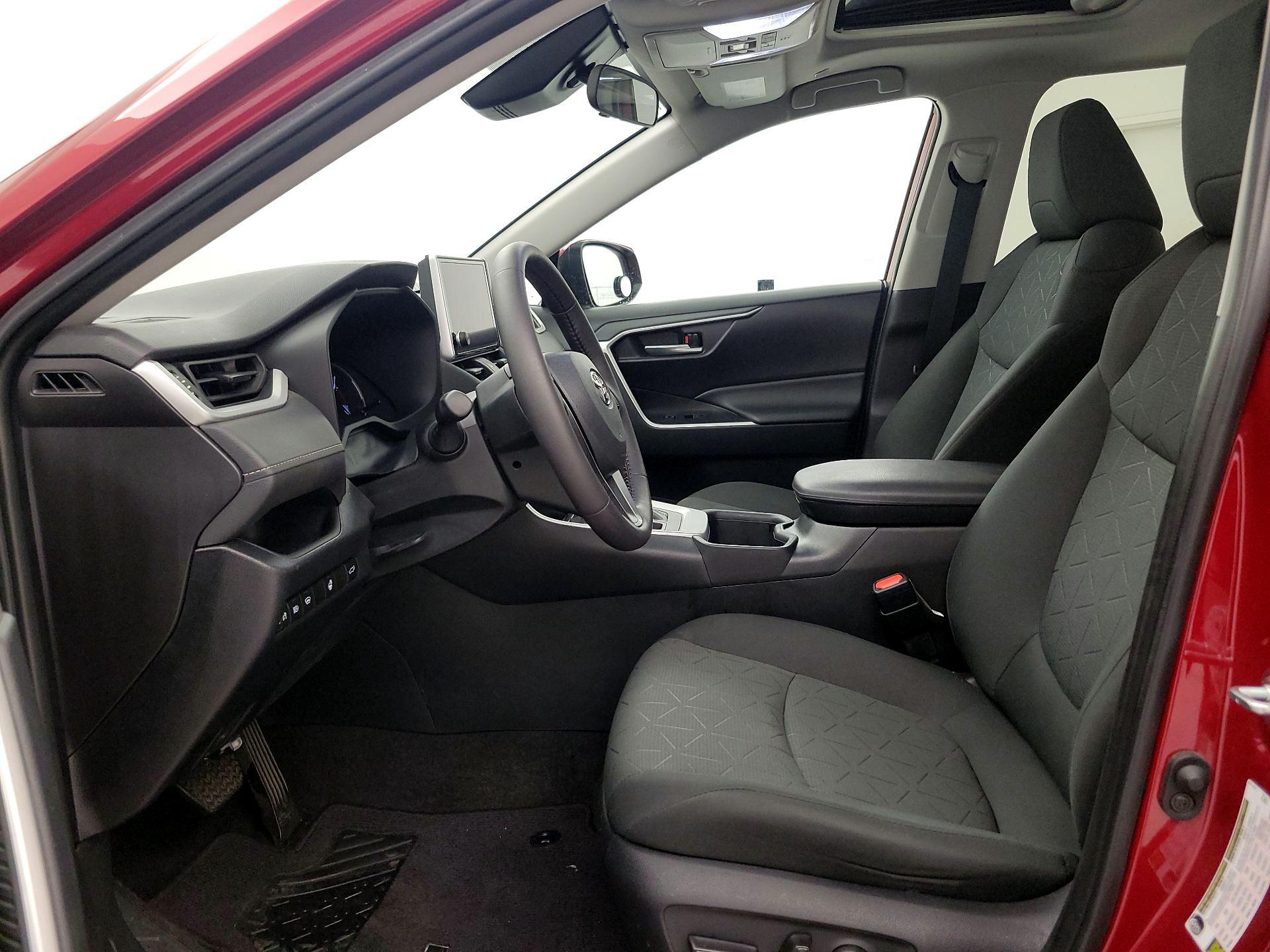 Thumbnail: 2023 Toyota RAV4 - 11