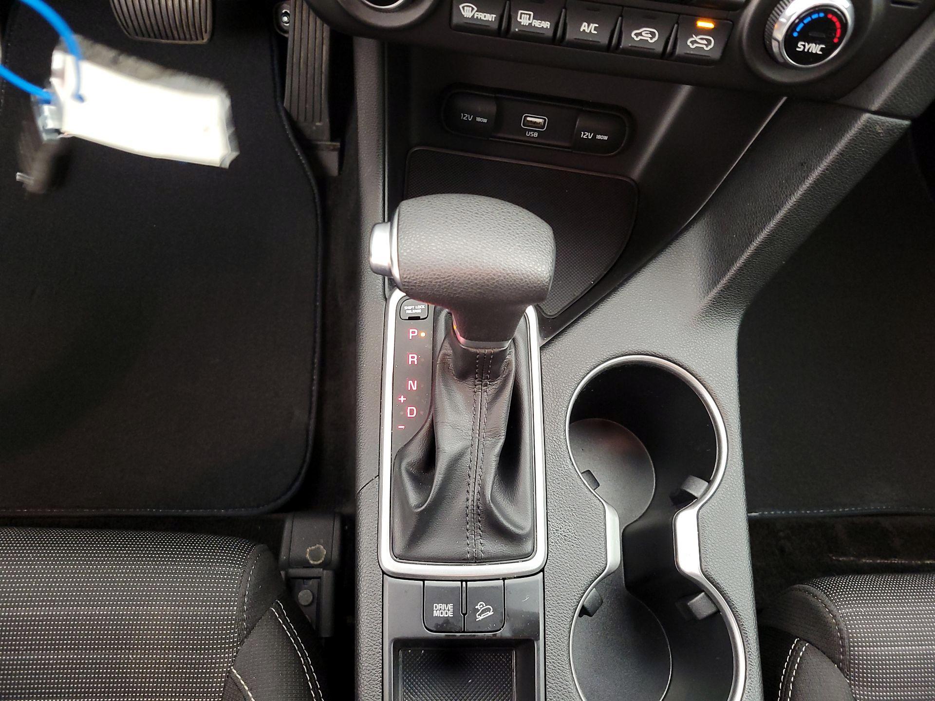 Thumbnail: 2020 Kia Sportage - 17