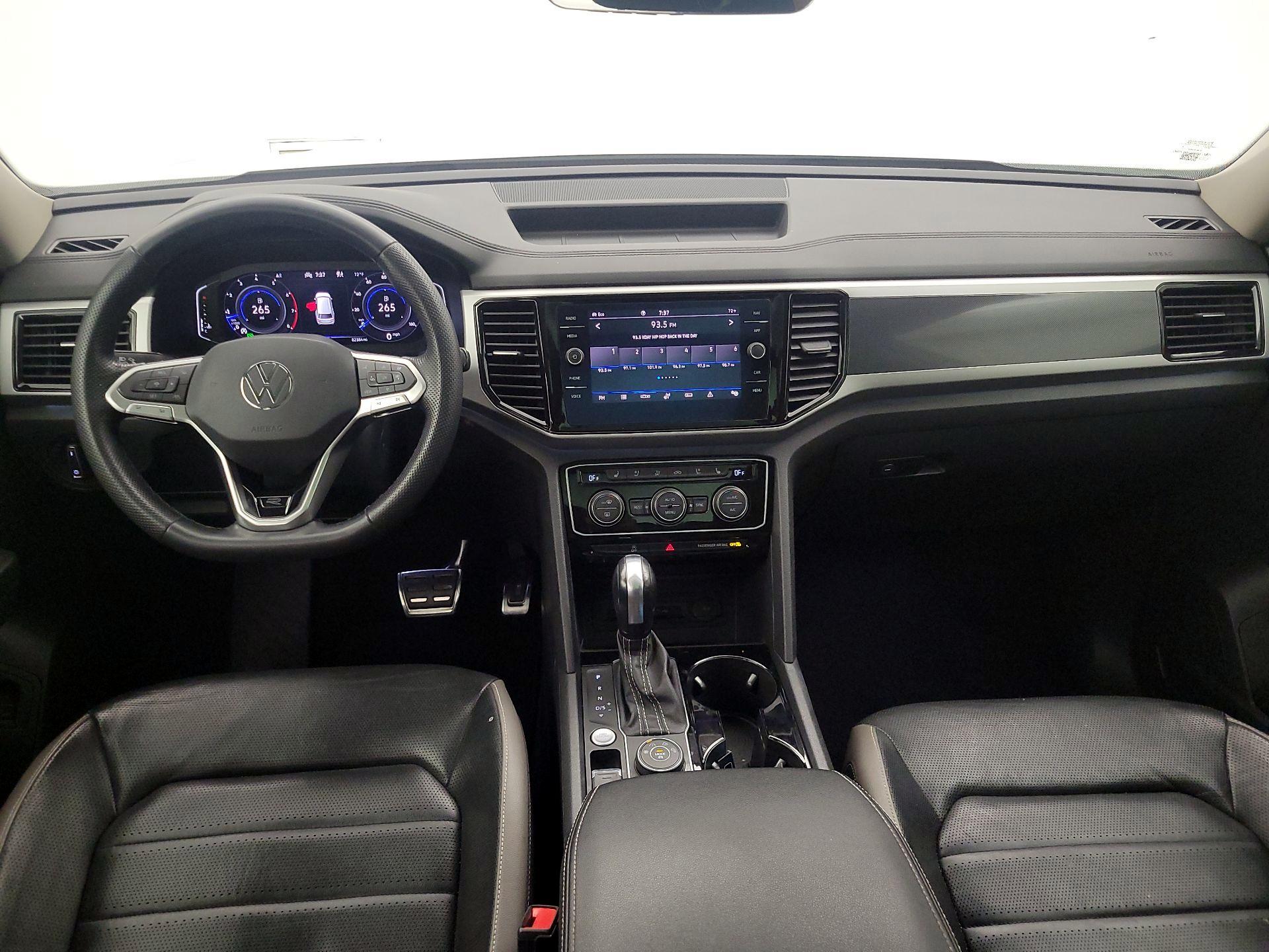 Thumbnail: 2022 Volkswagen Atlas - 9