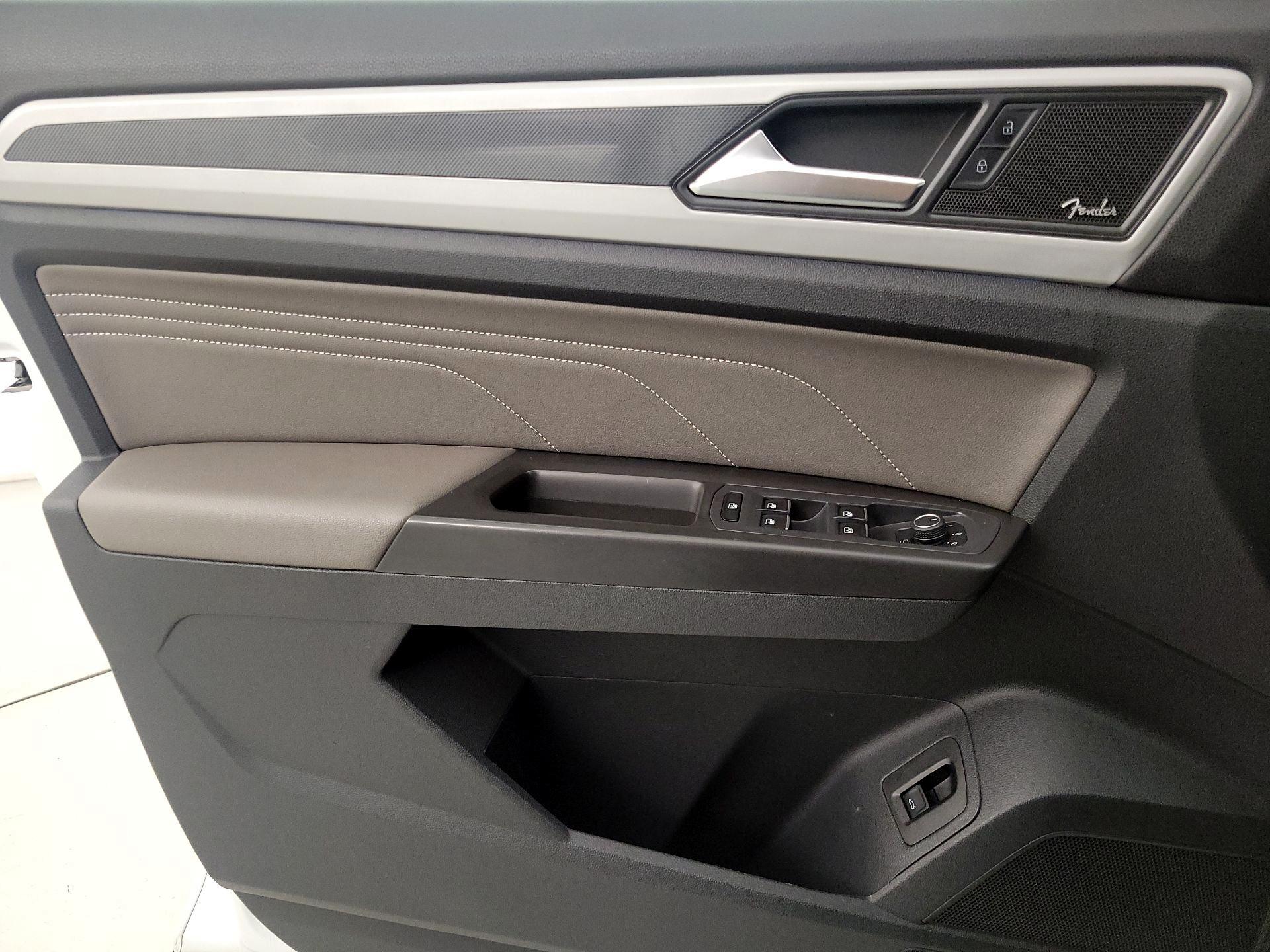 Thumbnail: 2022 Volkswagen Atlas - 12