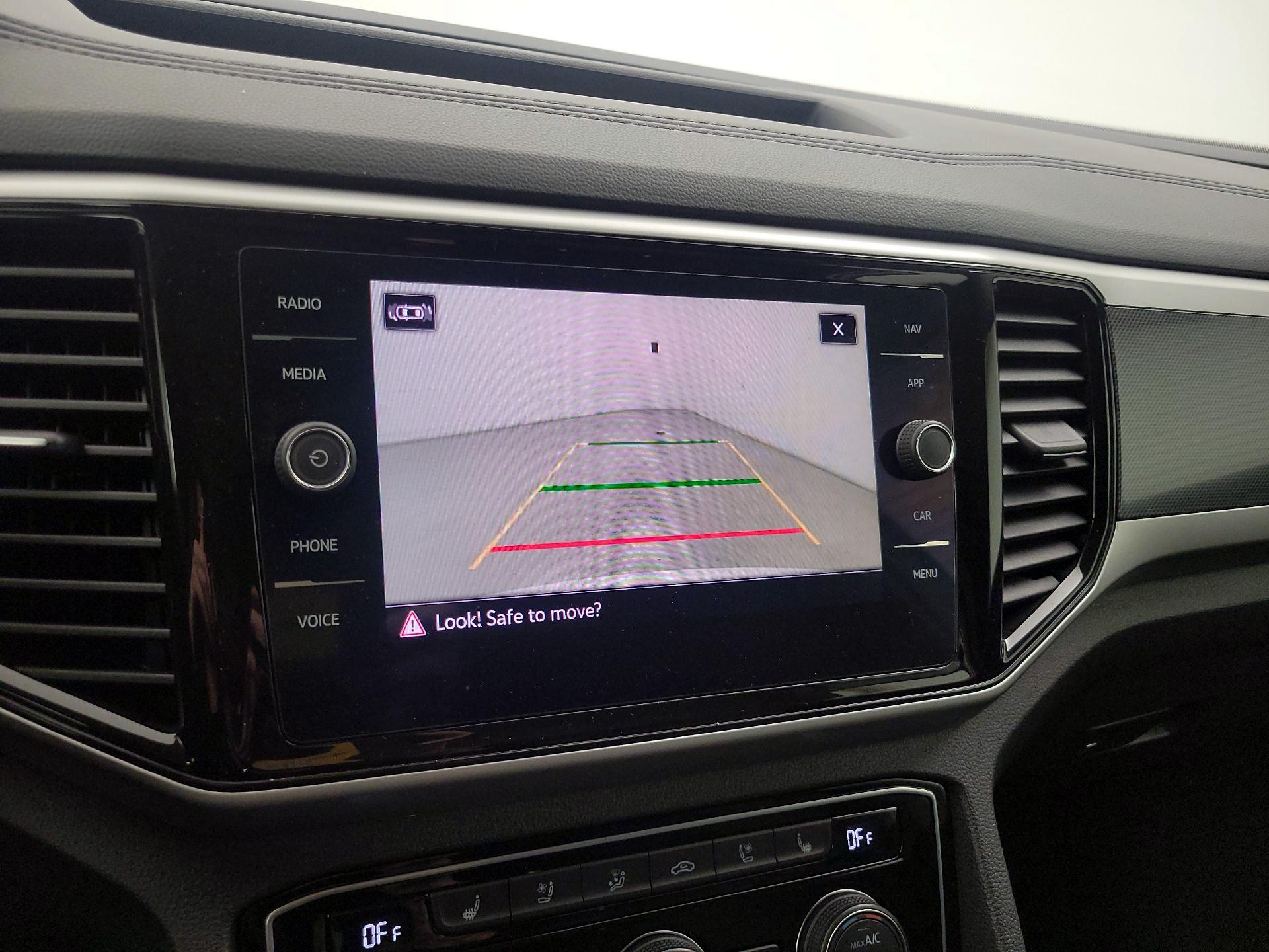 Thumbnail: 2022 Volkswagen Atlas - 15