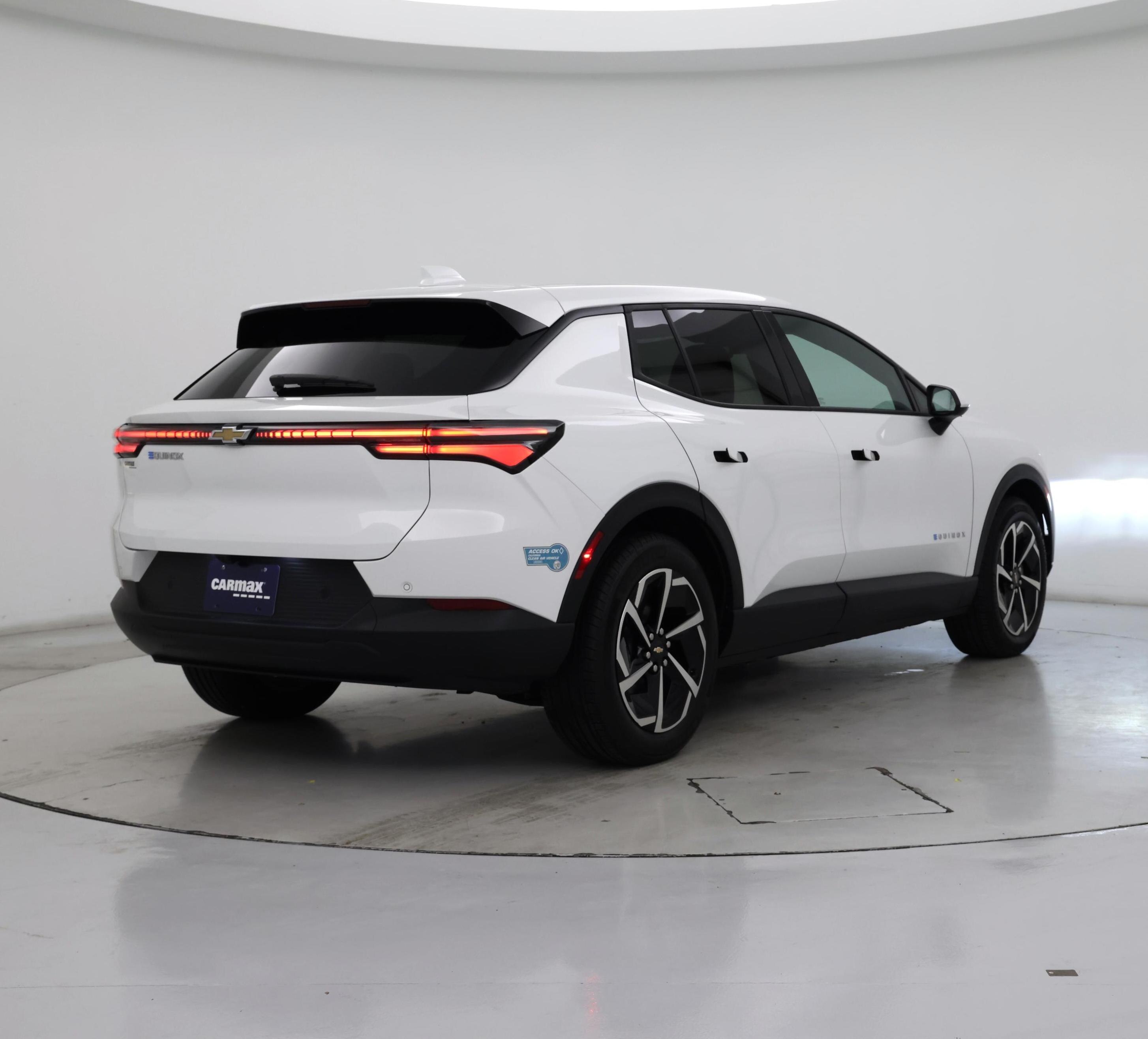 Thumbnail: 2025 Chevrolet Equinox - 8