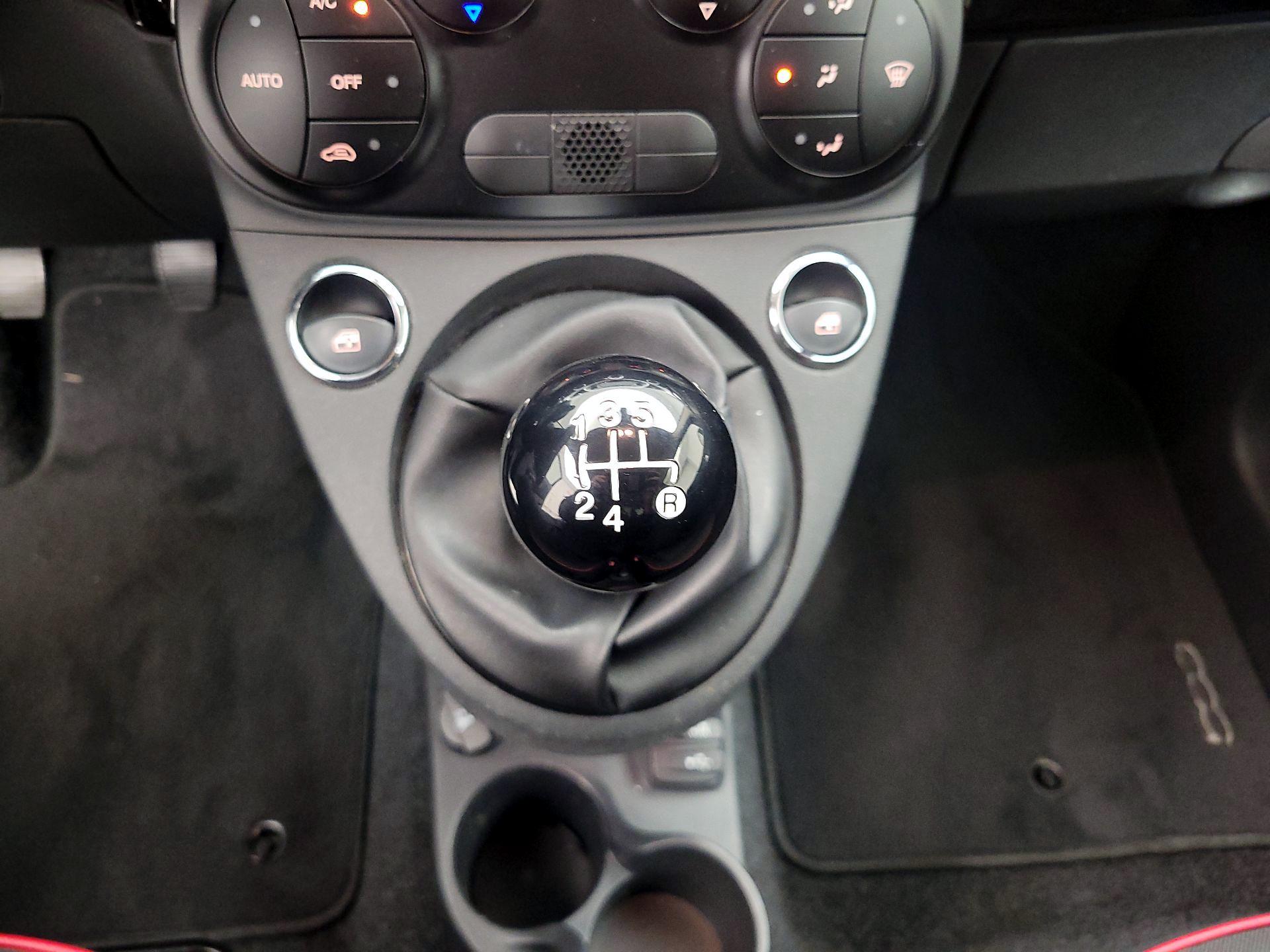 Thumbnail: 2016 Fiat 500 - 16