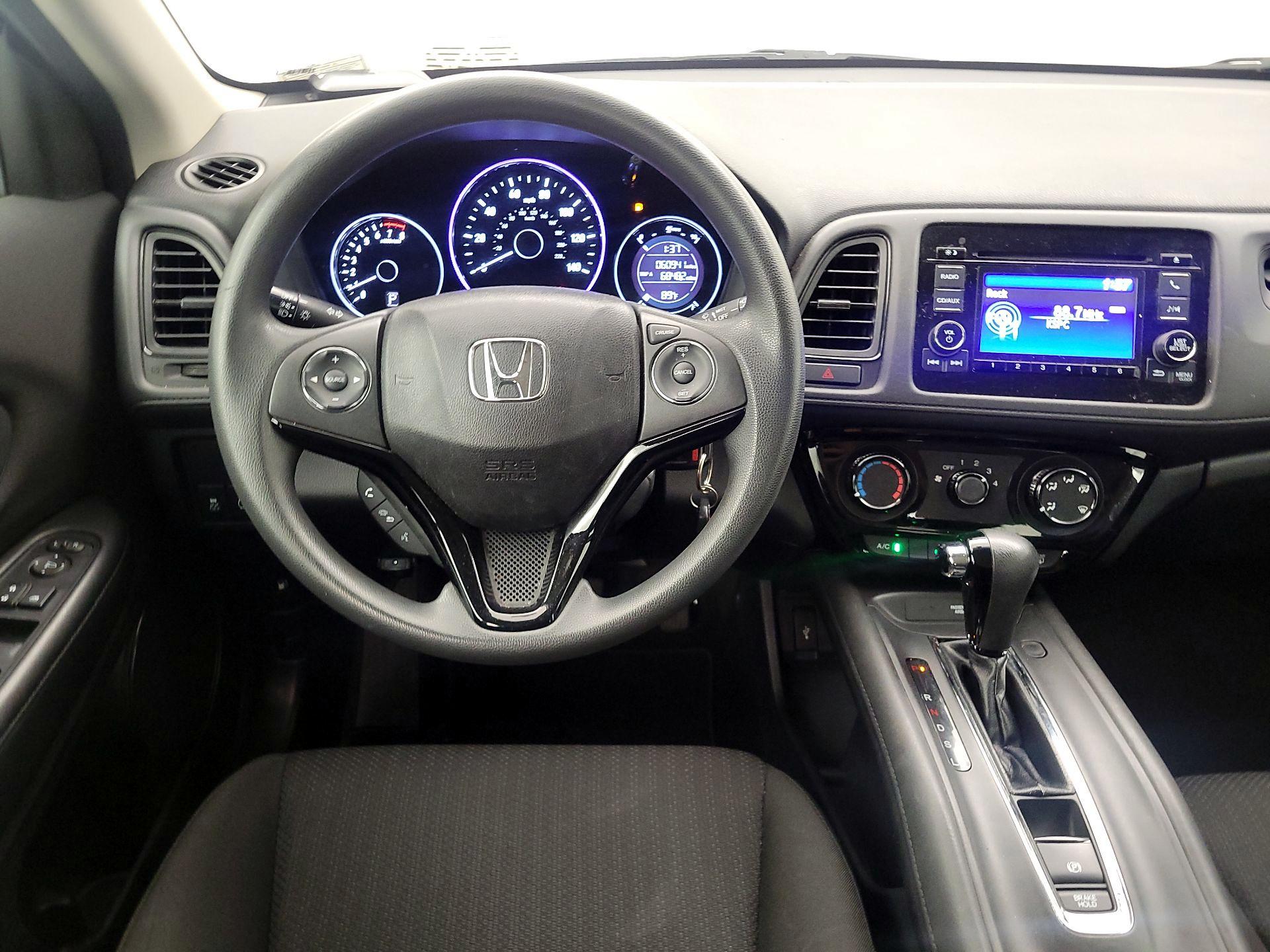 Thumbnail: 2016 Honda HR-V - 10