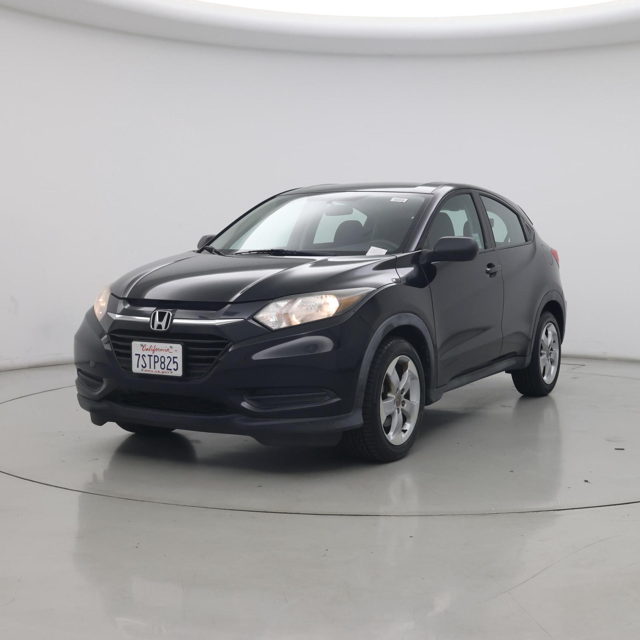 Thumbnail: 2016 Honda HR-V - 4