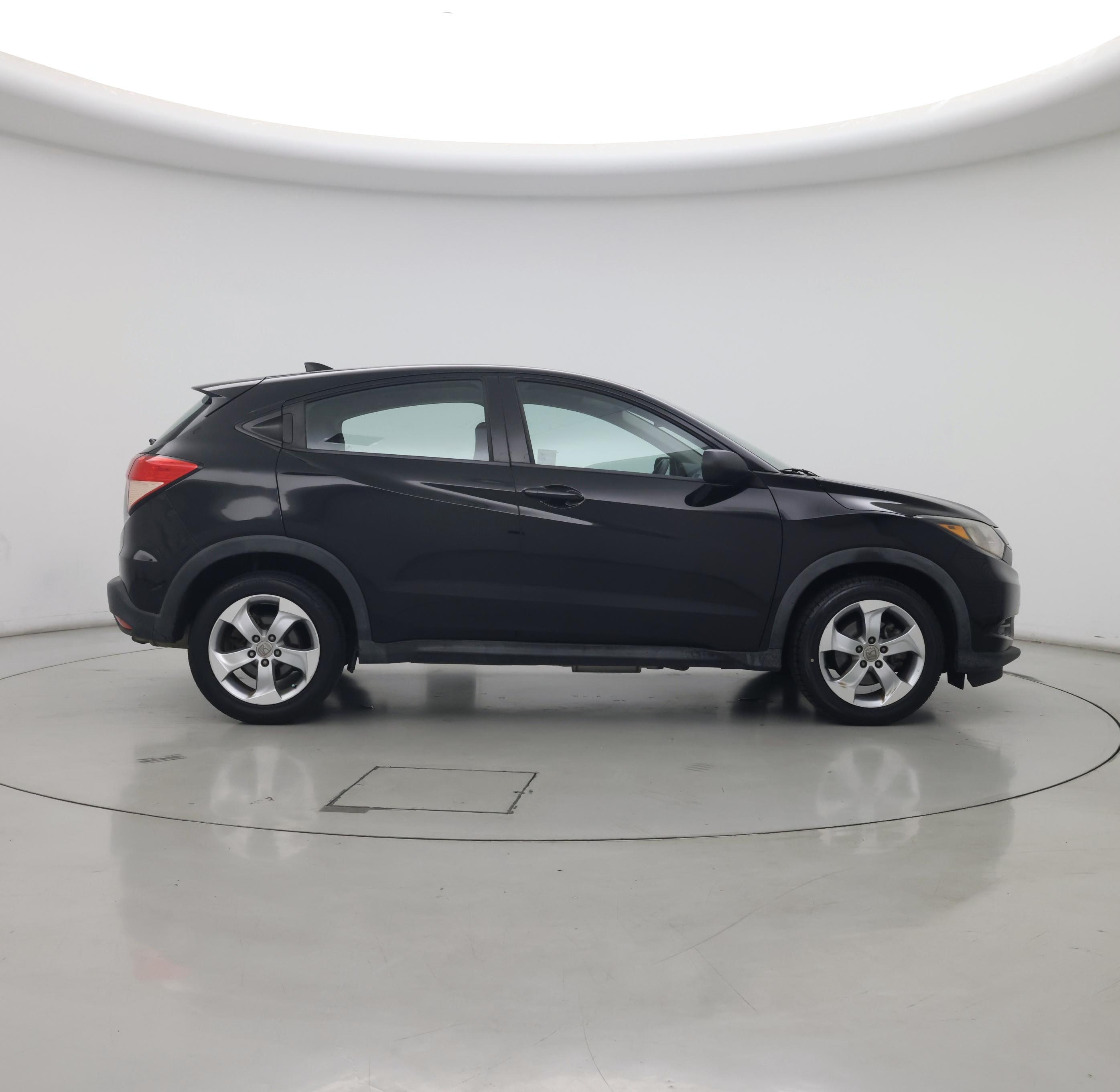 Thumbnail: 2016 Honda HR-V - 7