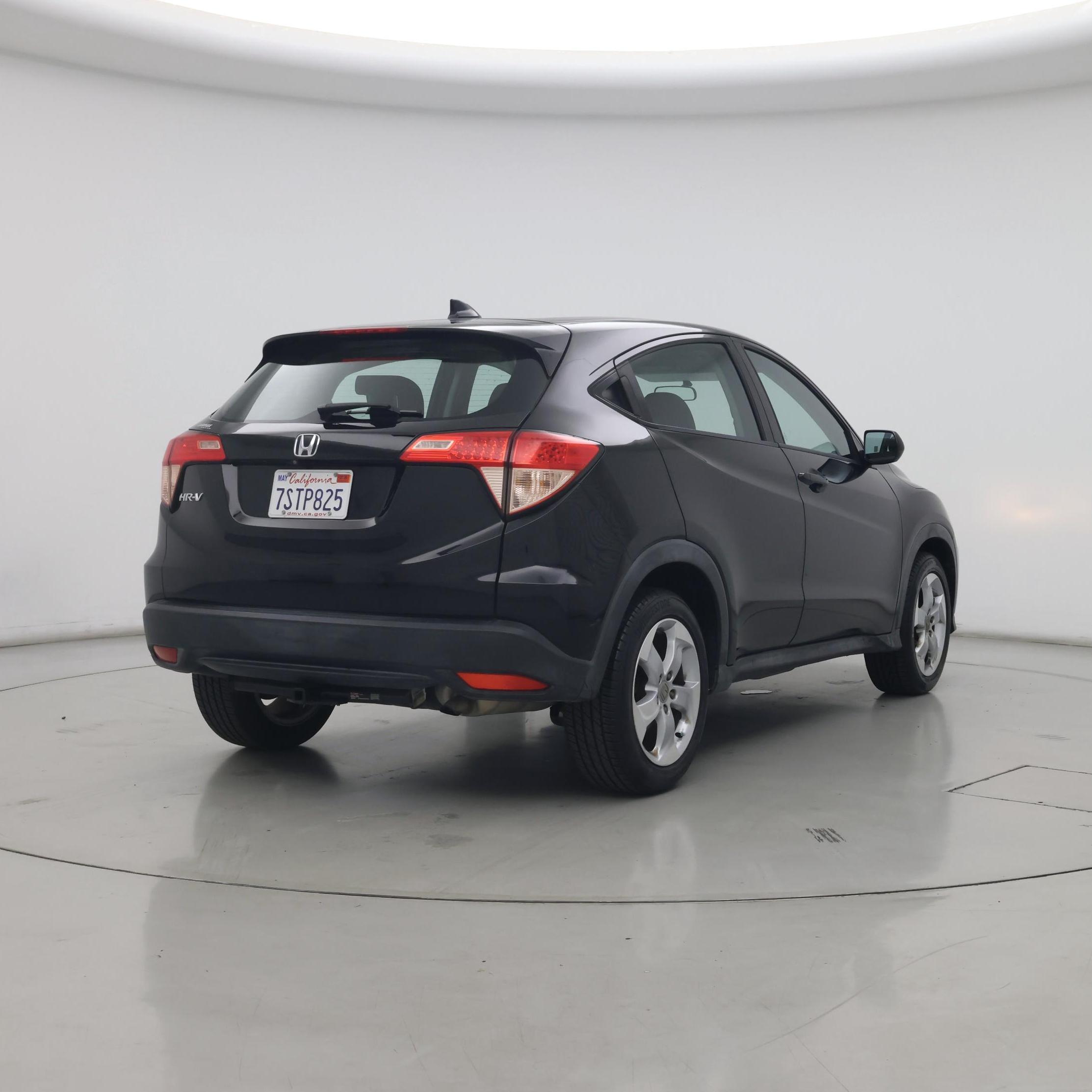 Thumbnail: 2016 Honda HR-V - 8