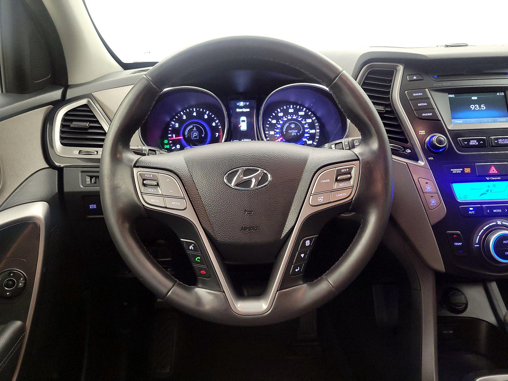 Thumbnail: 2014 Hyundai Santa Fe - 10