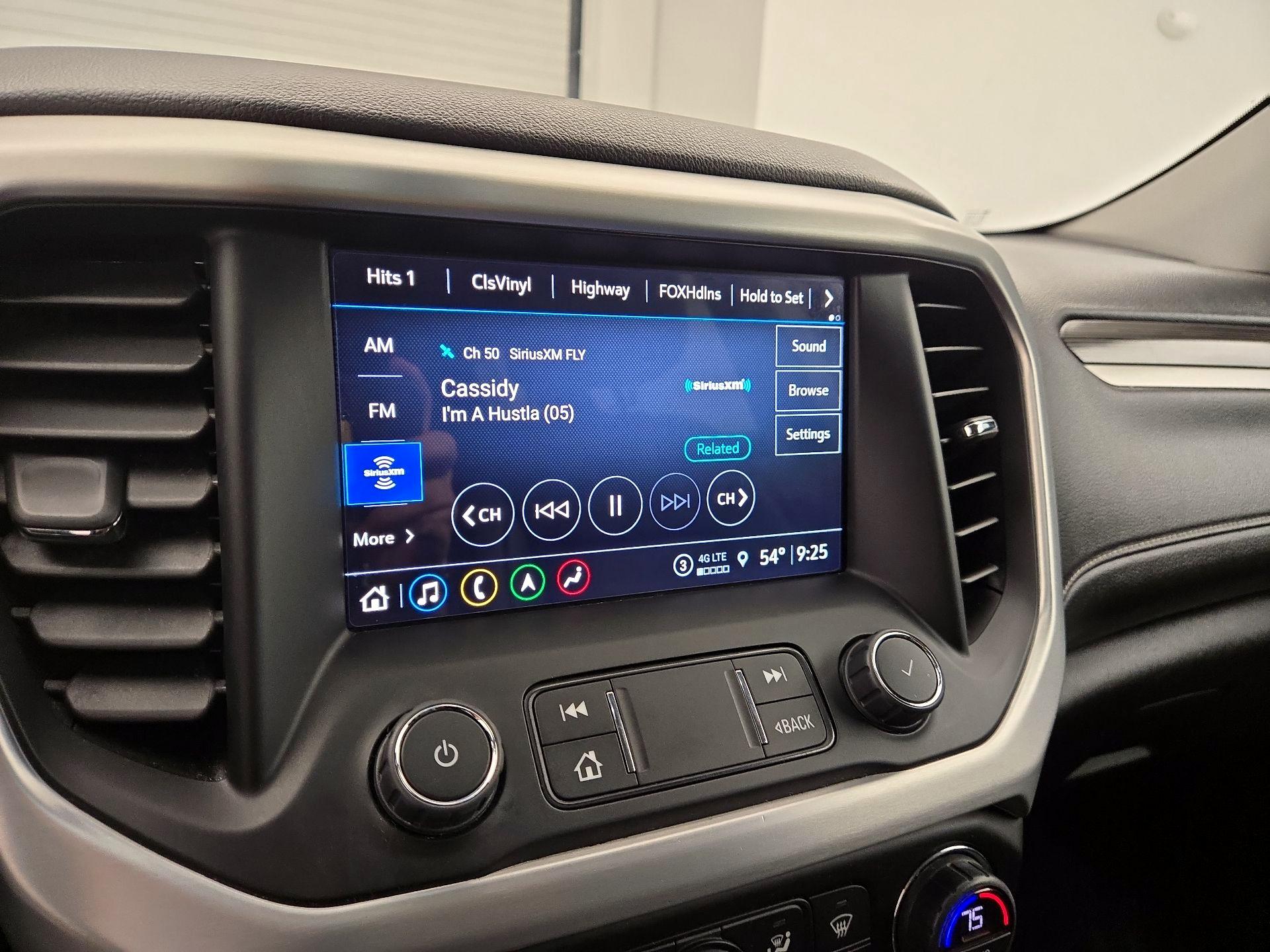 Thumbnail: 2021 GMC Acadia - 16