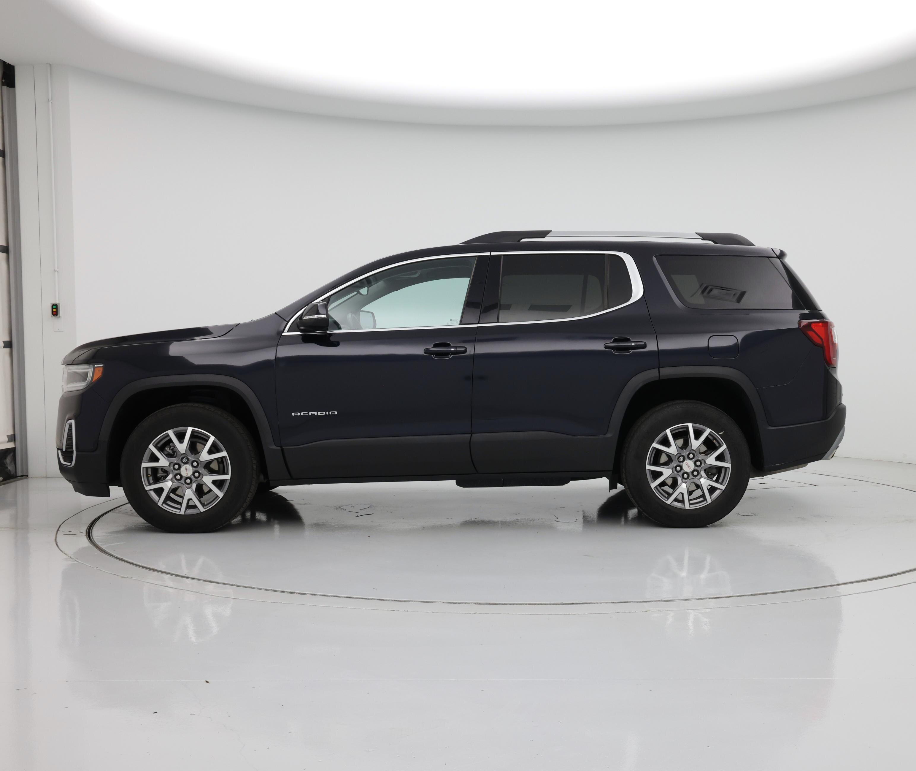 Thumbnail: 2021 GMC Acadia - 3