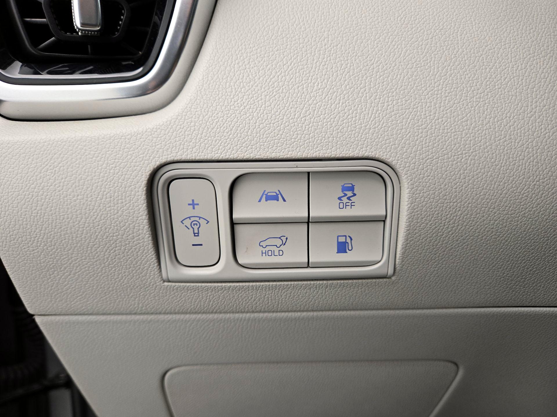 Thumbnail: 2024 Kia Sorento - 13