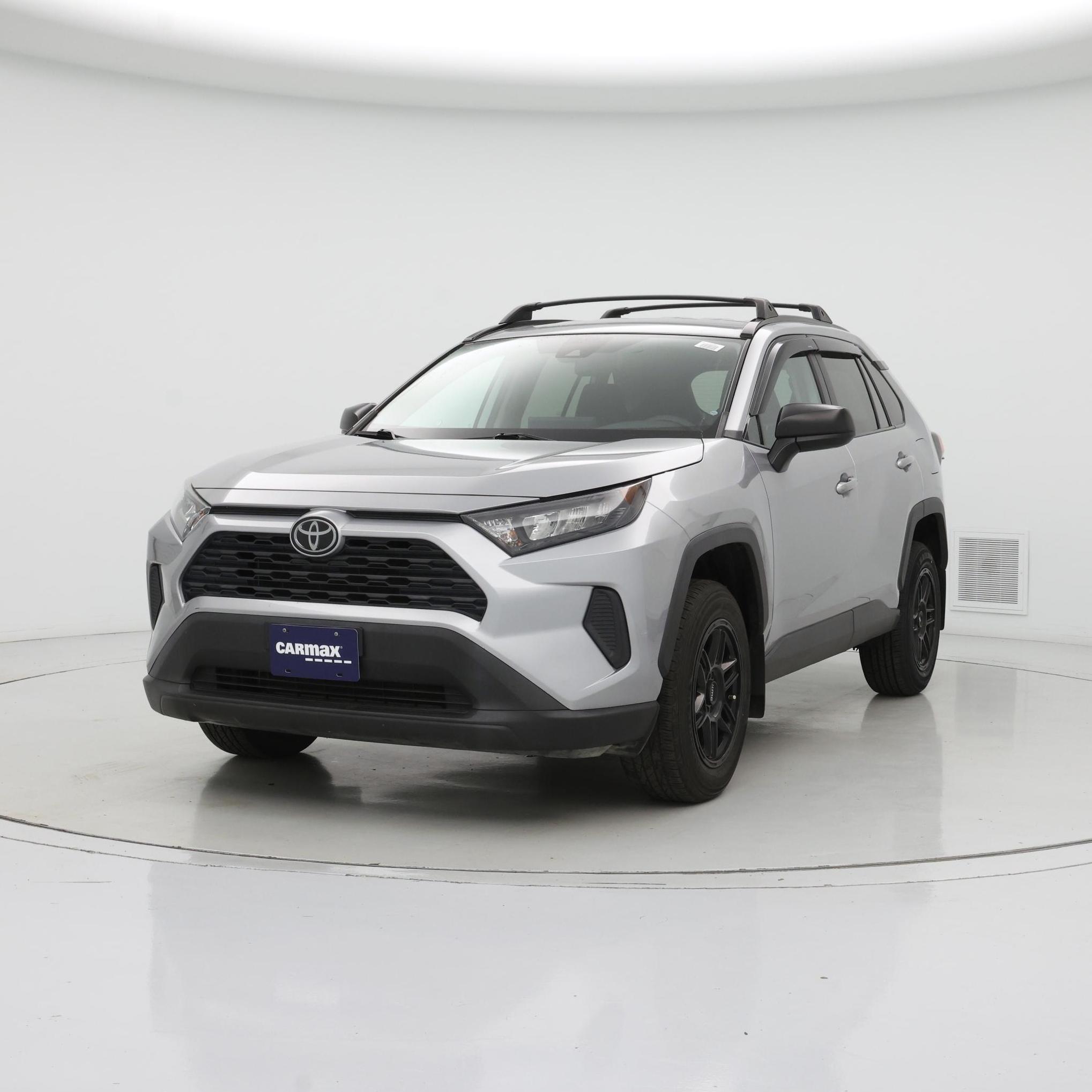 Thumbnail: 2020 Toyota RAV4 - 4