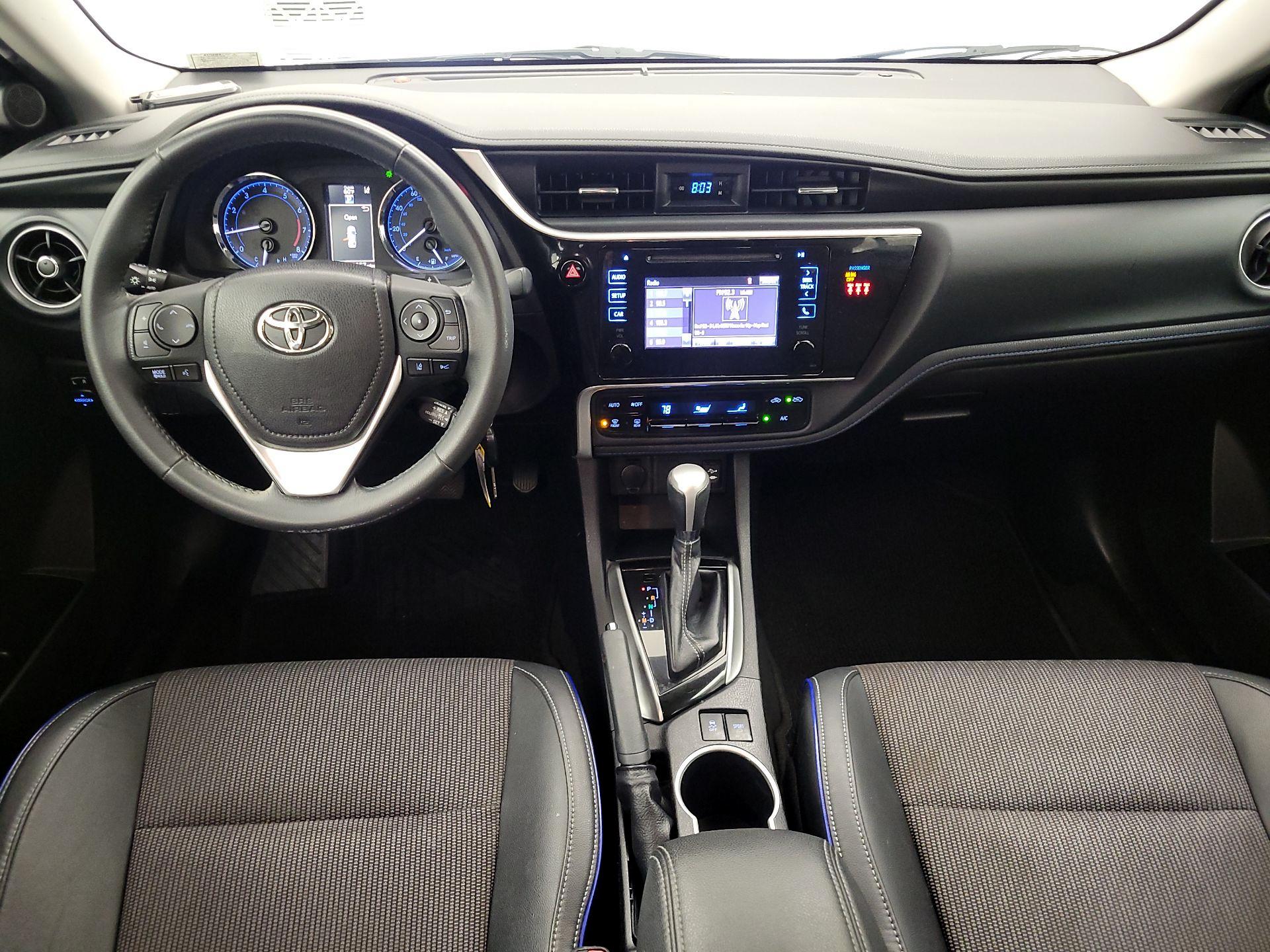 Thumbnail: 2018 Toyota Corolla - 9