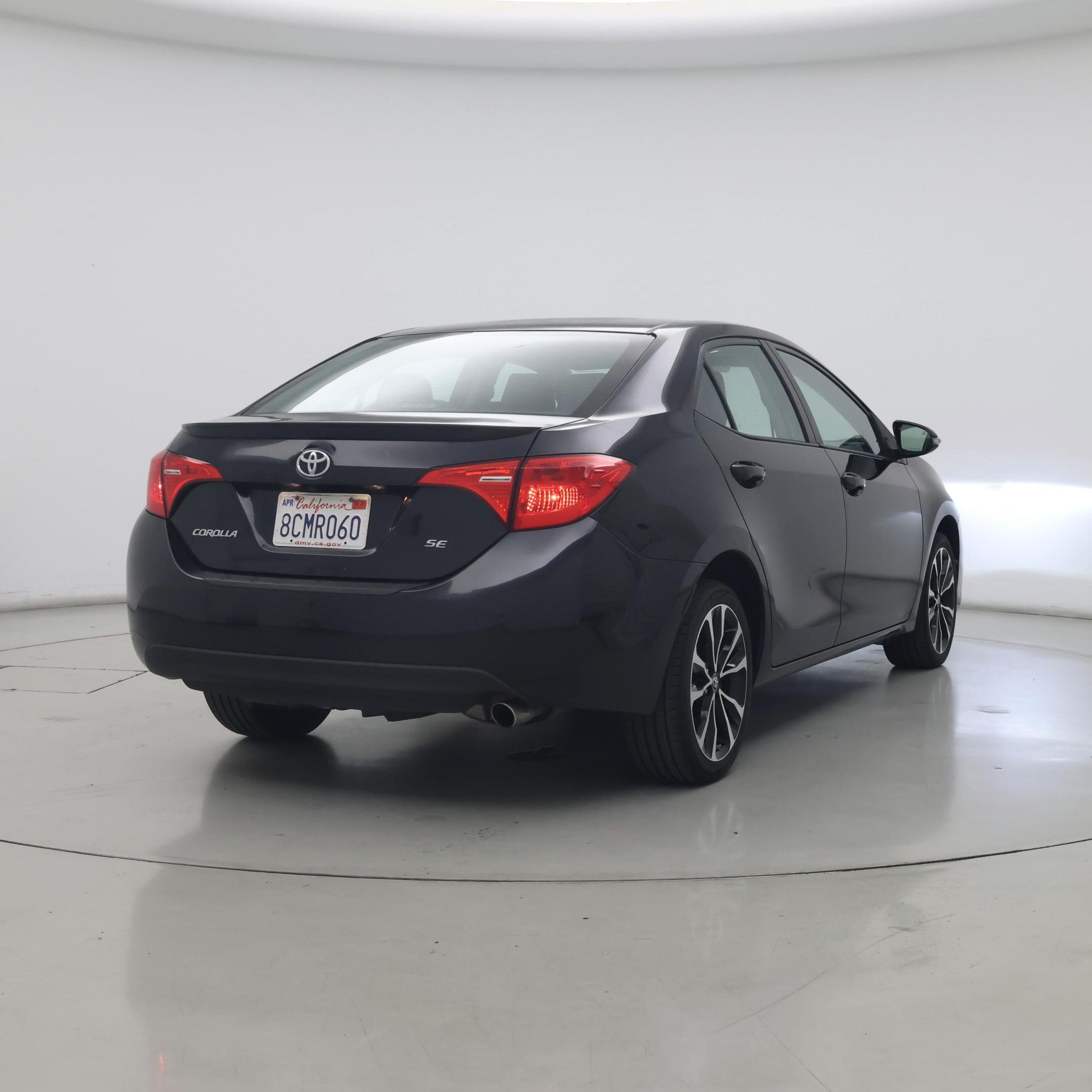 Thumbnail: 2018 Toyota Corolla - 8