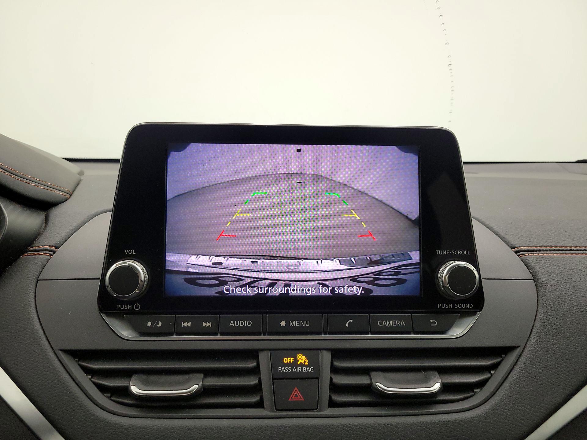 Thumbnail: 2019 Nissan Altima - 14