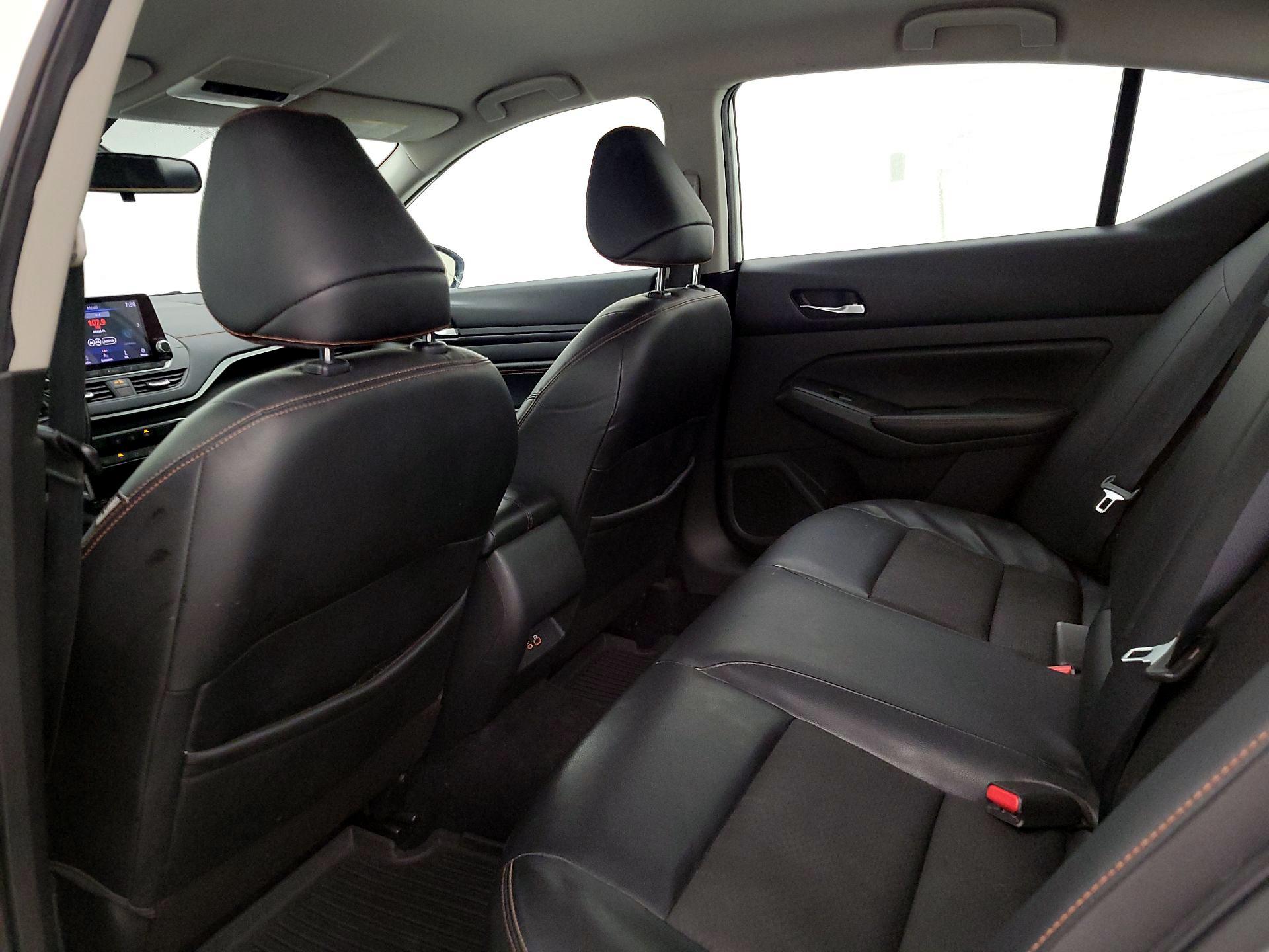 Thumbnail: 2019 Nissan Altima - 19