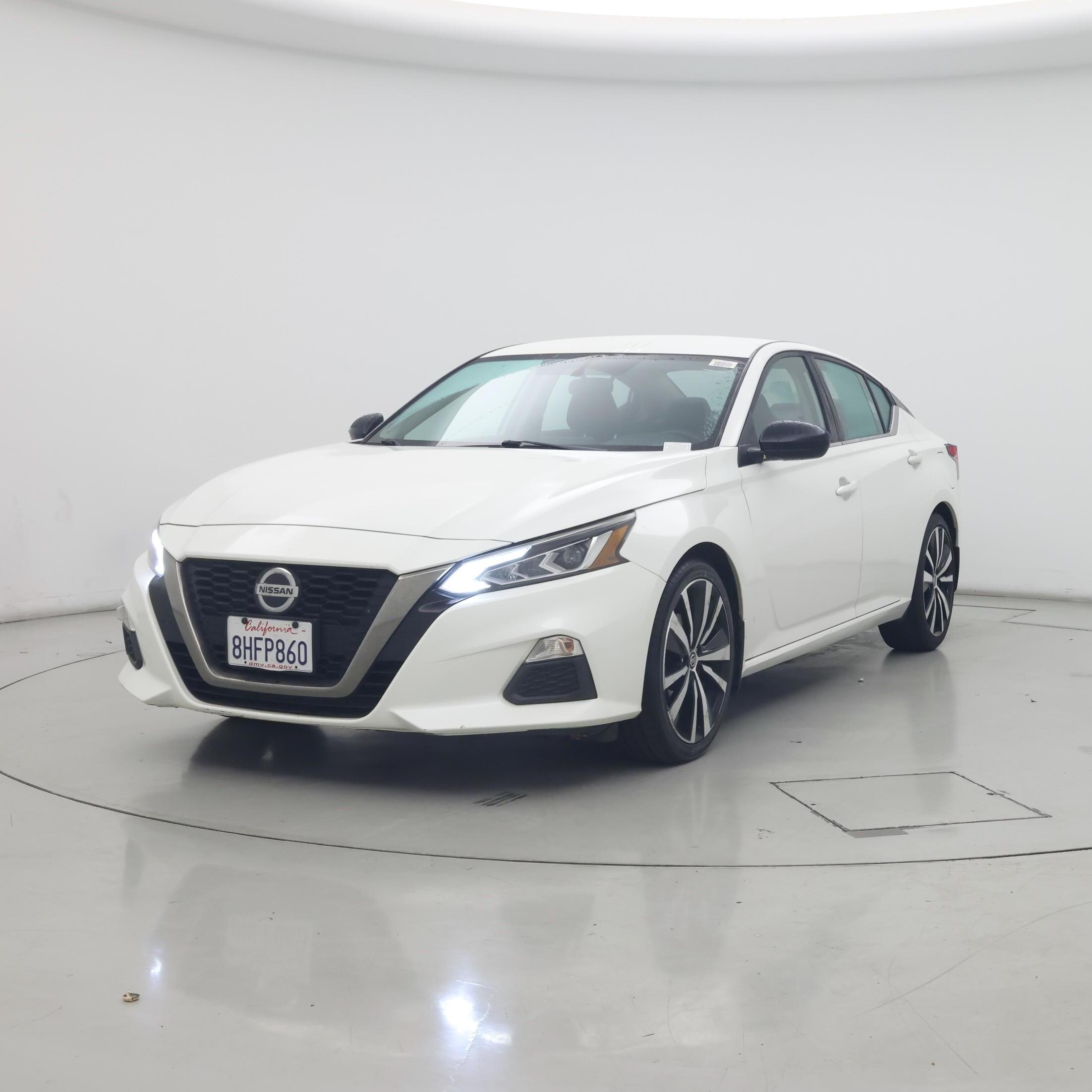 Thumbnail: 2019 Nissan Altima - 4
