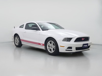 White 2014 Ford Mustang